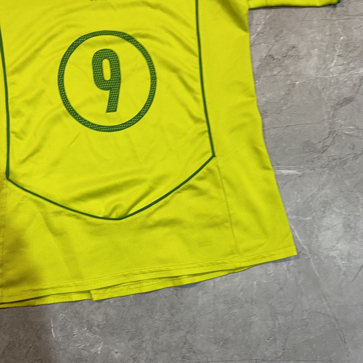 Vintage RONALDO ! VINTAGE NIKE BRAZIL TEE SOCCER JEERSEY NATION 00s Size US S / EU 44-46 / 1 - 13 Thumbnail