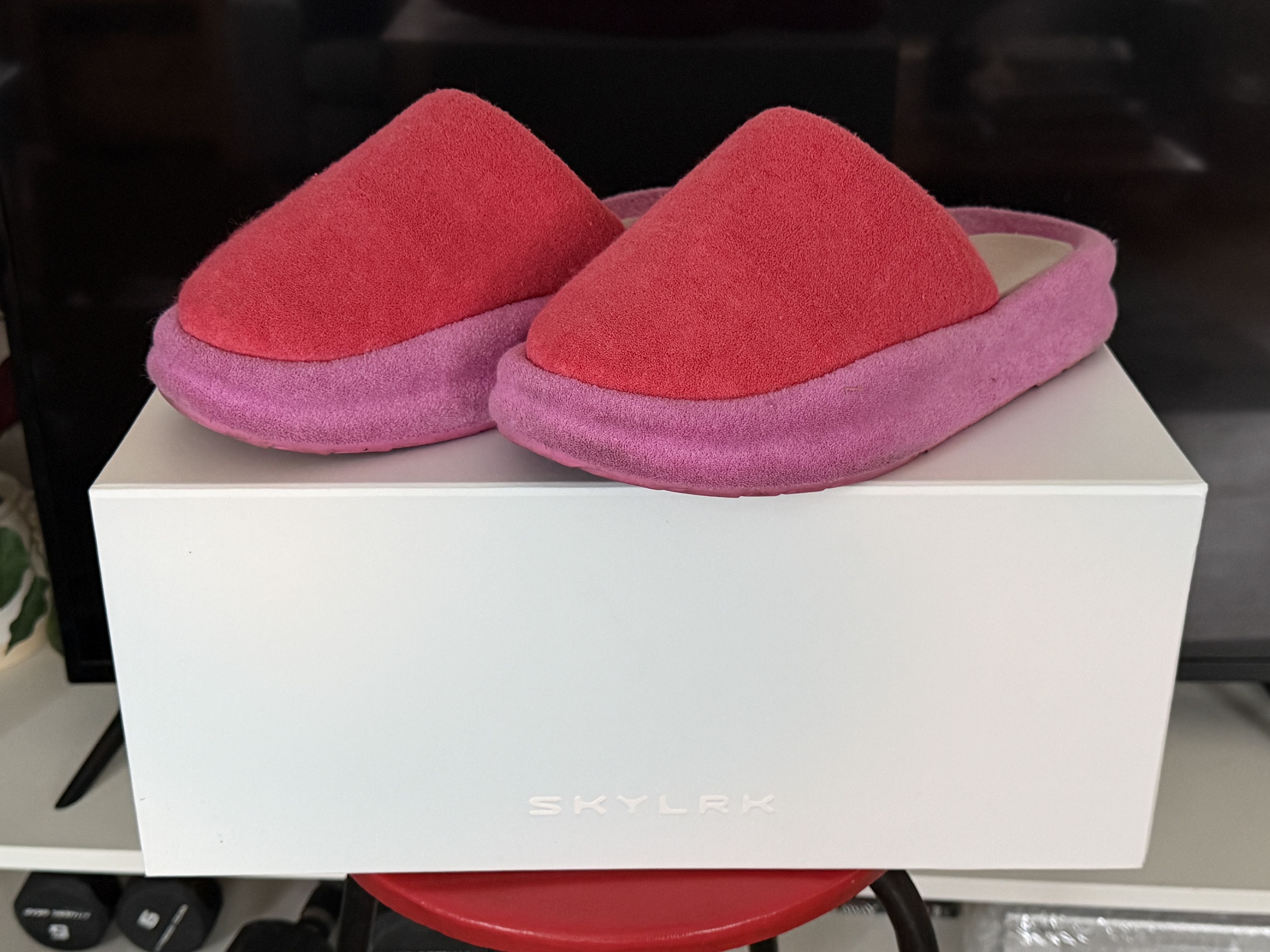 SKYLRK Justin Bieber SKYLRK Rest Slipper Biscuit | Grailed