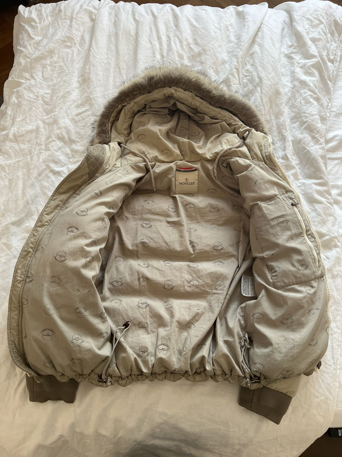 Moncler × Visvim *Grail* VISVIM x MONCLER AW11 FUR HOOD DOWN PUFFER JACKET Size US S / EU 44-46 / 1 - 2 Thumbnail