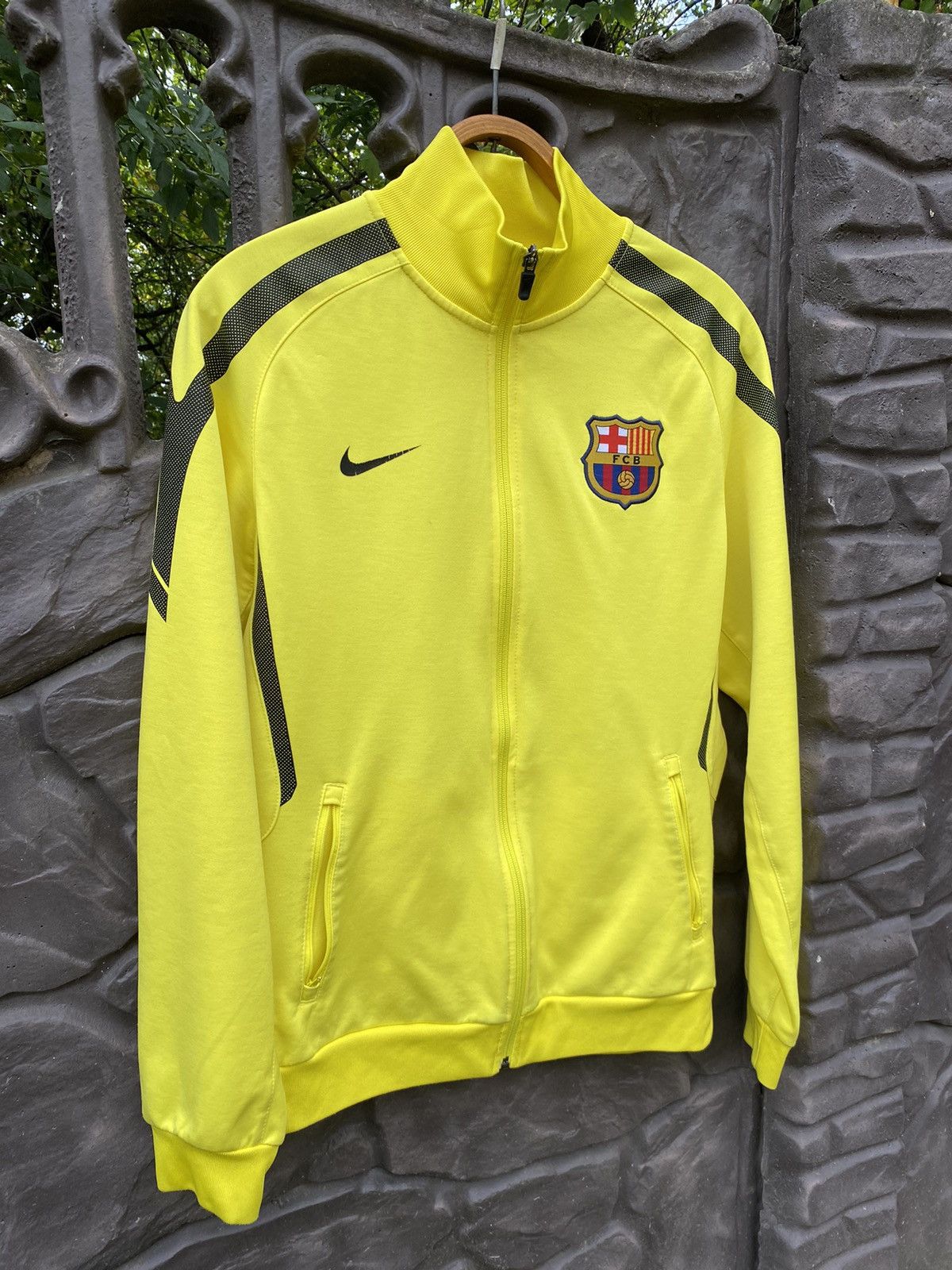 Nike × Vintage Nike FC Barcelona Jacket Yellow Black Mens Full Zip Track Size US M / EU 48-50 / 2 - 2 Thumbnail