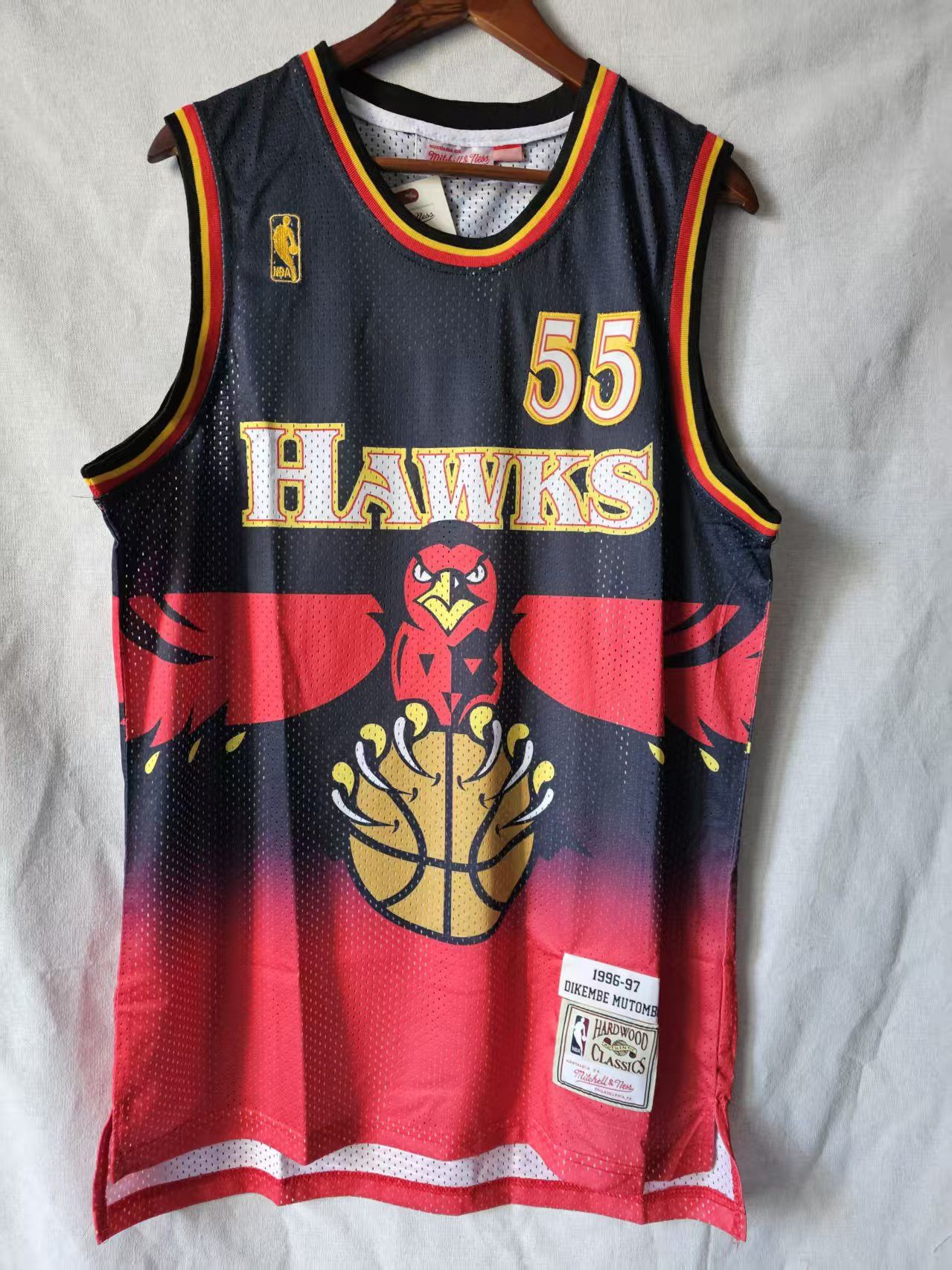 NBA Atlanta Hawks #55 Mutombo Jersey Size US XL / EU 56 / 4 - 1 Thumbnail