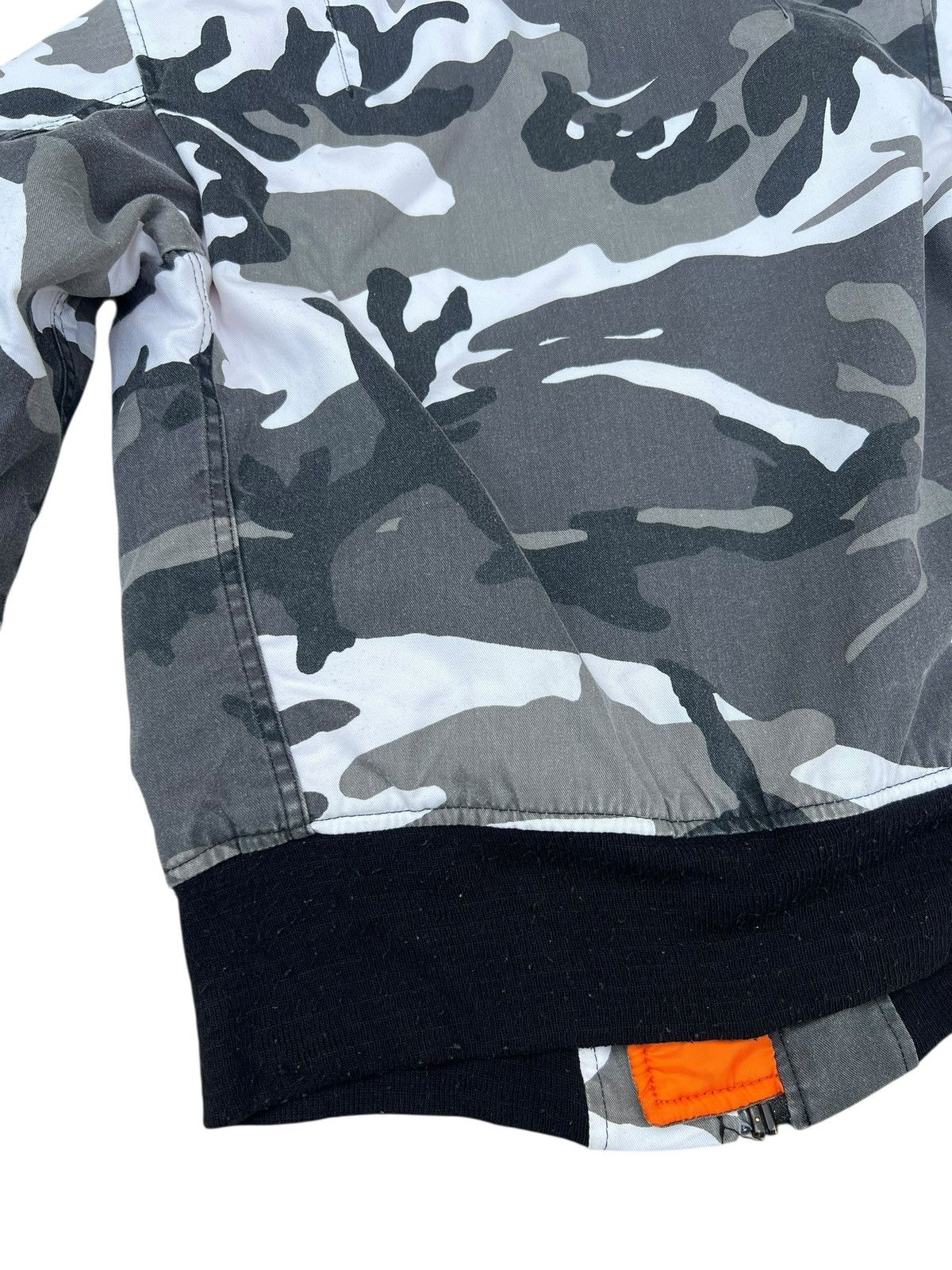 Alpha Industries Vintage 90s Alpha Industries USAF MA-1 Bomber Flight Jacket Size US XS / EU 42 / 0 - 19 Thumbnail