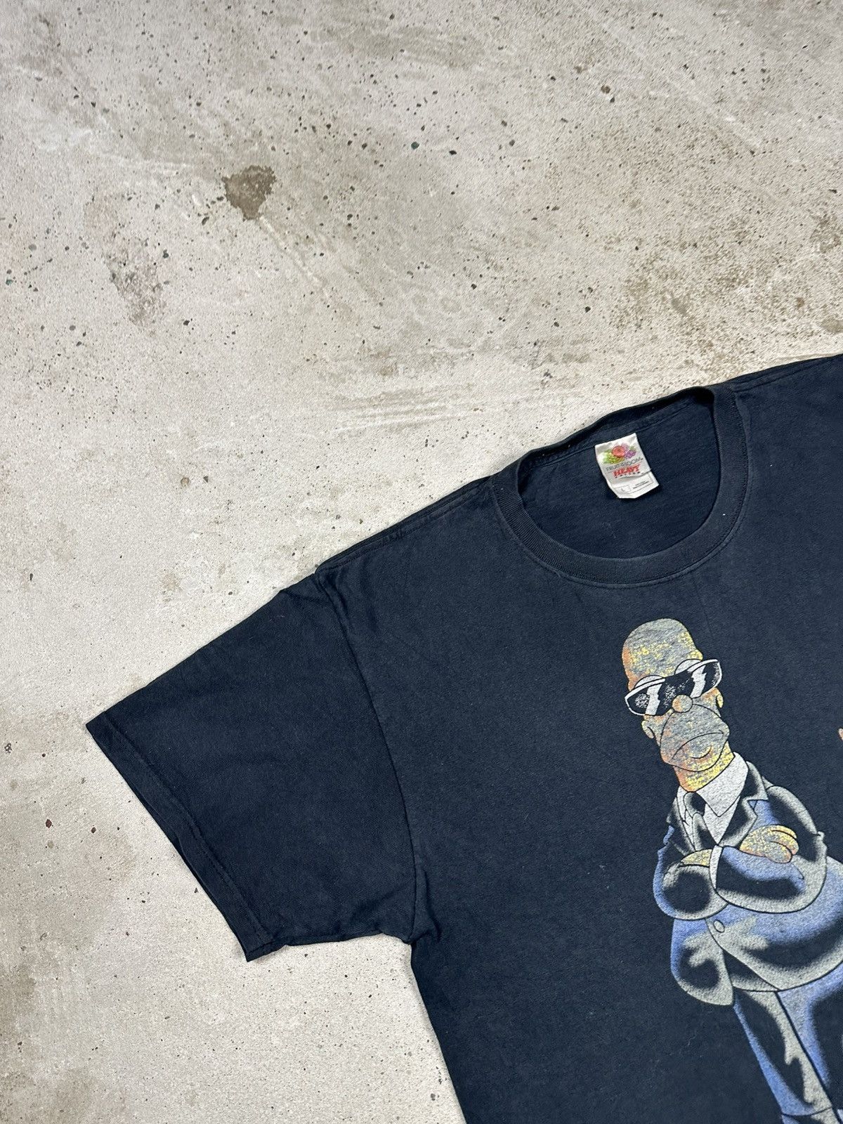 Anime × The Simpsons × Vintage Vintage Y2K The Simpsons Men In Black Parody Tee Movie Anima Size US L / EU 52-54 / 3 - 5 Thumbnail