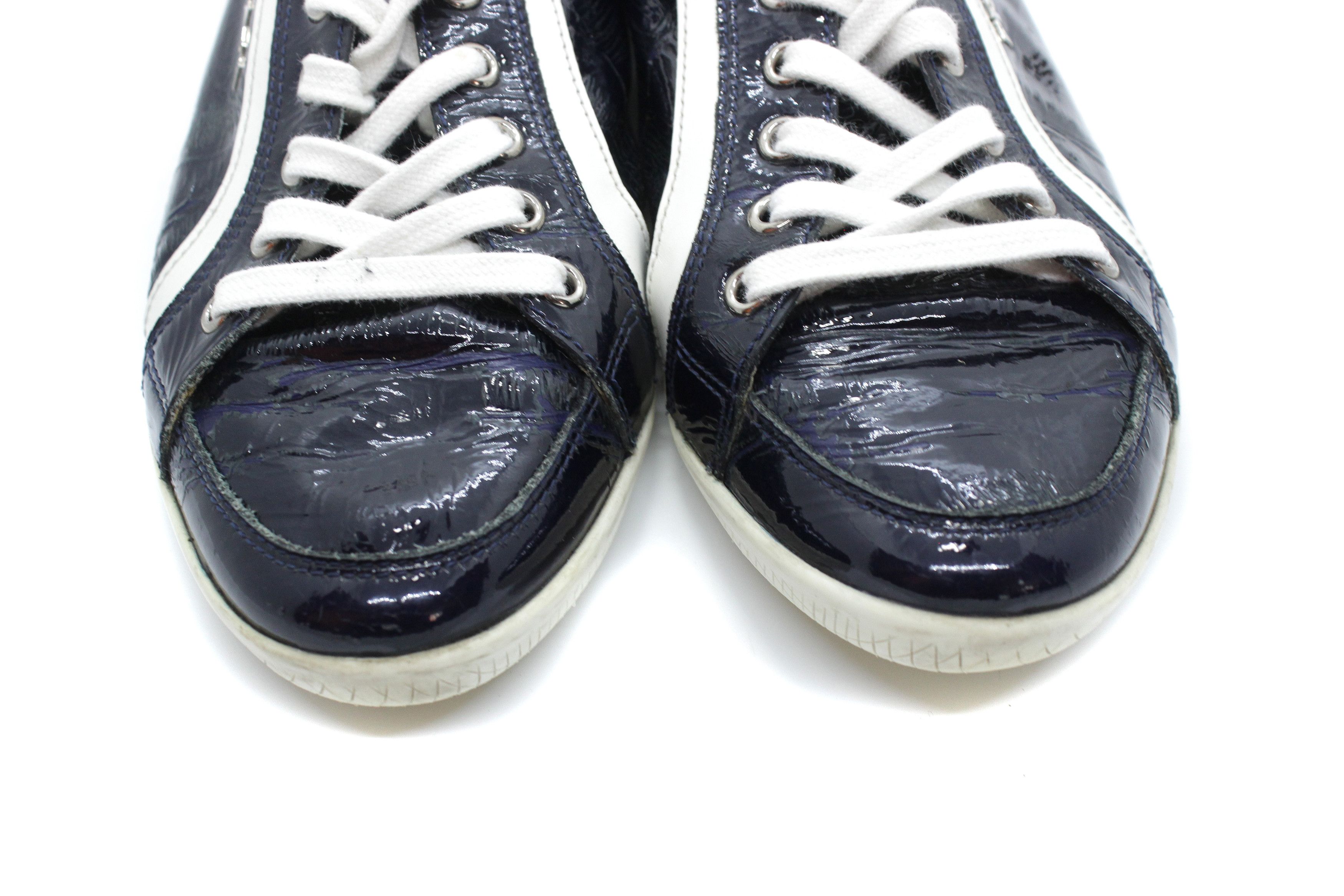Prada 00S Logo Patent Leather Low Sneakers Vintage Size US 7 / IT 37 - 4 Thumbnail