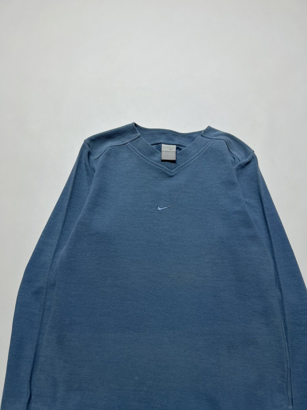 Vintage Vintage Y2k Nike 🩵 Center Mini Swoosh Long Sleeve 00’s Size M / US 6-8 / IT 42-44 - 3 Thumbnail