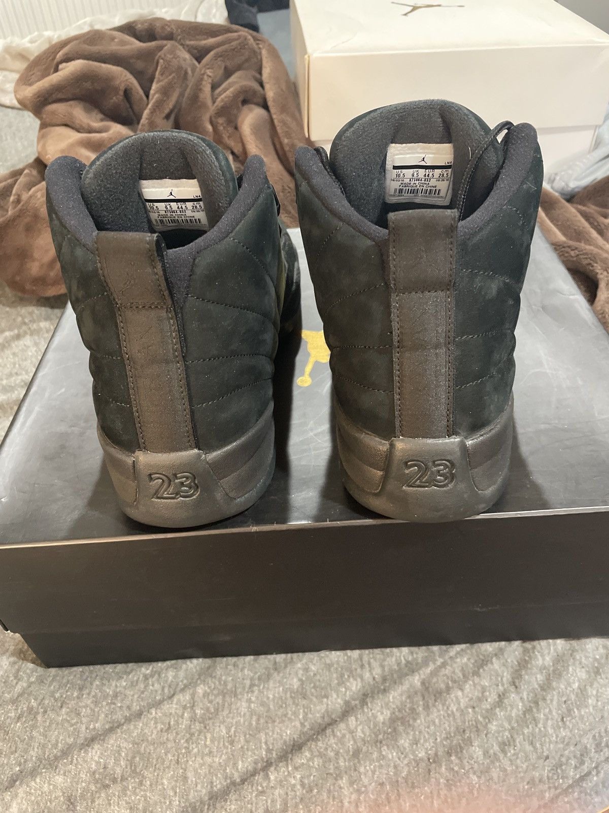 Jordan Brand Air Jordan 12 OVO Black Size 12 Size US 10.5 / EU 43-44 - 4 Thumbnail