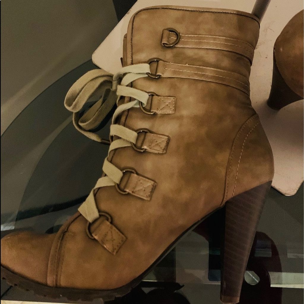 Call It Spring 💲💲SALE 💲💲Spring BN Tan ankle boots size 8 Size US 8 / IT 38 - 4 Thumbnail