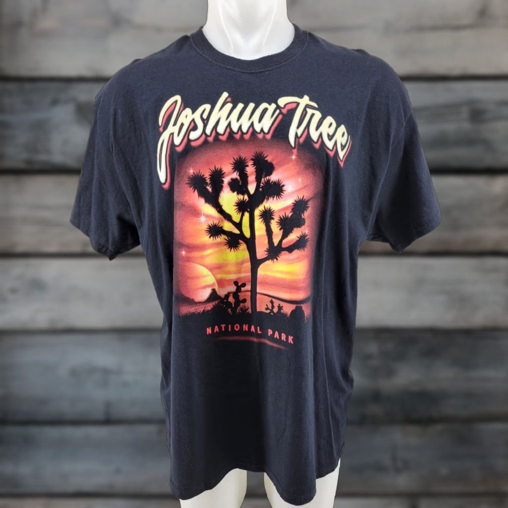Vintage VINTAGE DOM JOSHUA TREE NATIONAL PARK SOUVENIR T-SHIRT XL Black Cotton Jersey Logo 90s USA Nature Unisex Adults Shirt Mens Size US XL / EU 56 / 4 - 1 Thumbnail