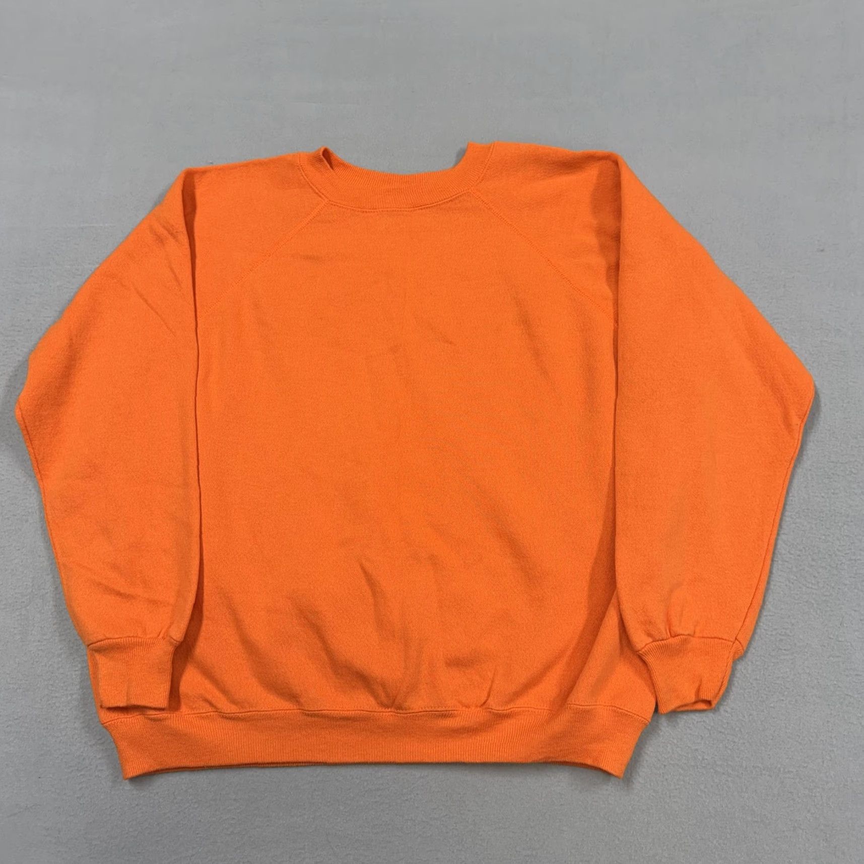 Hanes VINTAGE Hanes Her Way Sweatshirt Mens Large Fleece Crewneck Pullover USA 90s Size US L / EU 52-54 / 3 - 2 Thumbnail