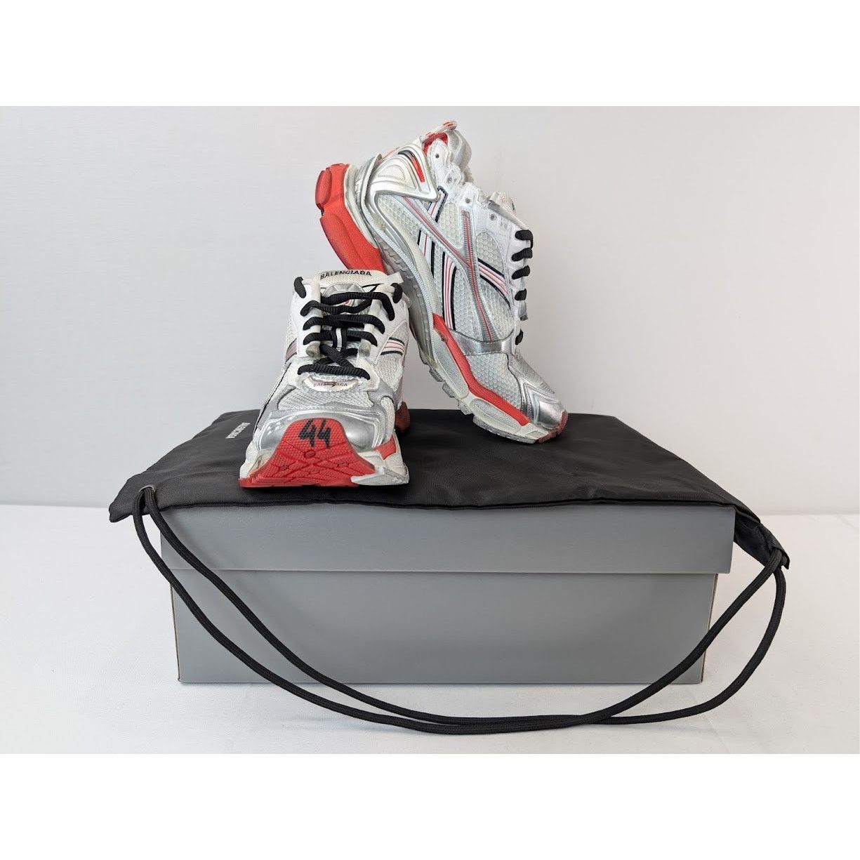 Balenciaga o1rshd1 Mesh Rubber Runners in White/Red/Black Size US 11 / EU 44 - 19 Thumbnail