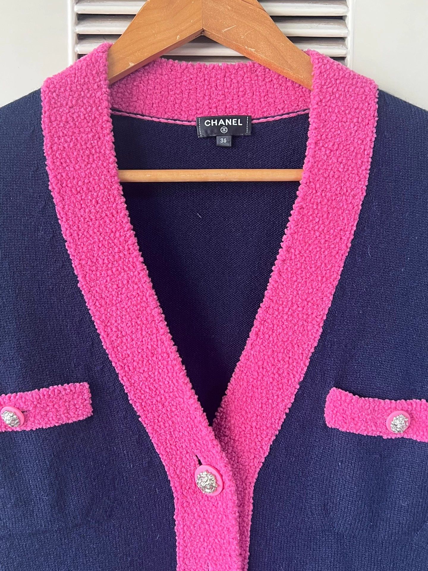 Chanel CHANEL 19K Navy Pink Trim Cashmere Cardigan 36 Size XS / US 0-2 / IT 36-38 - 3 Thumbnail