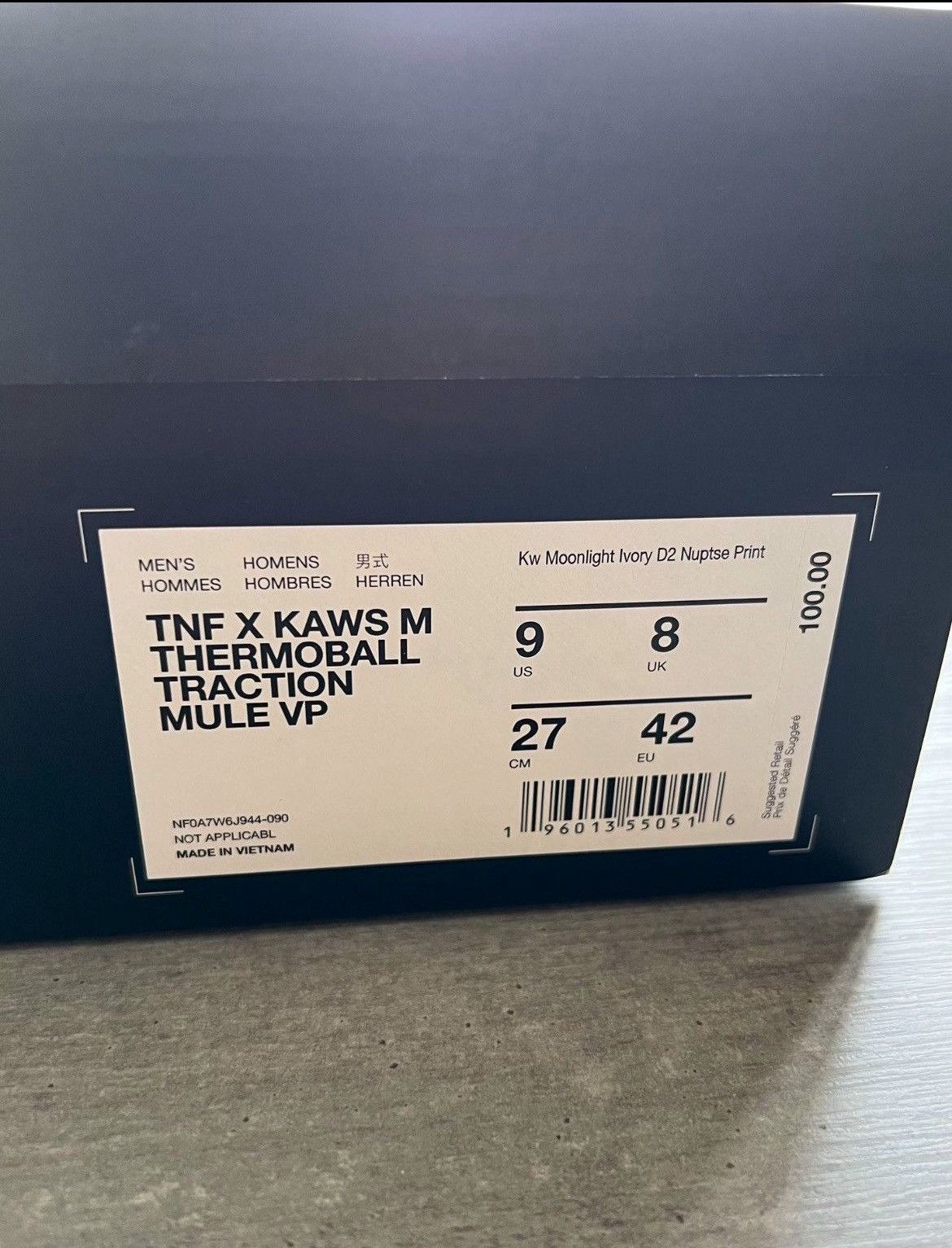 Kaws × The North Face The North Face x KAWS Mule Size US 9 / EU 42 - 4 Thumbnail