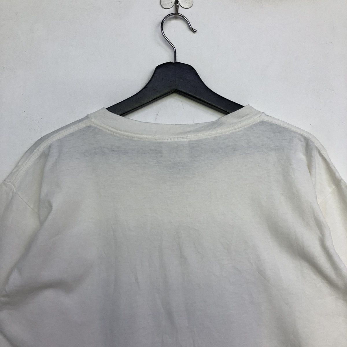 Vintage Vintage Gold’s Gym Gymnasium Graphic Tshirt Size US L / EU 52-54 / 3 - 7 Thumbnail