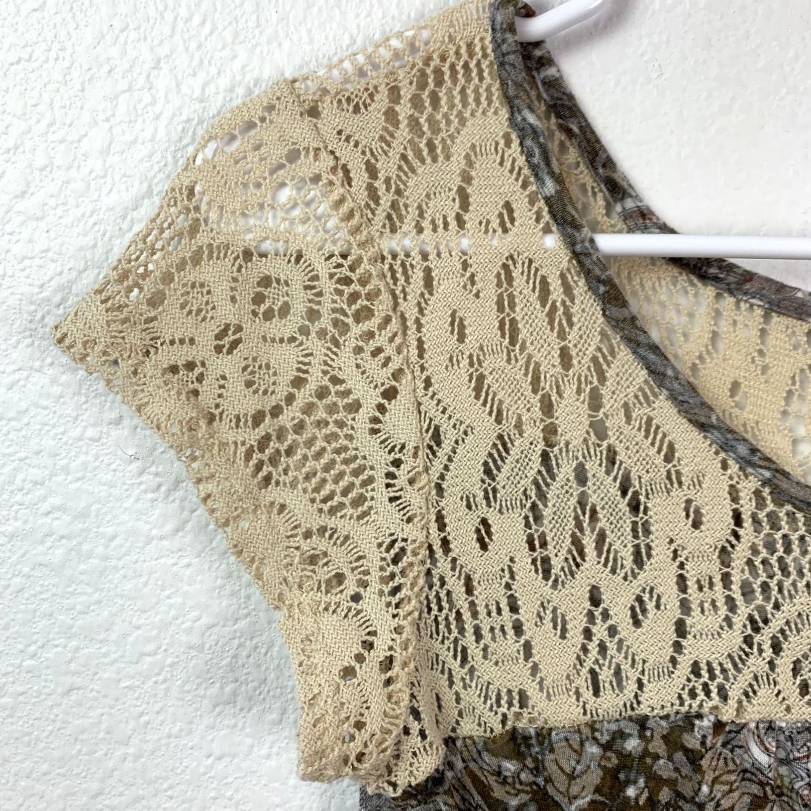 Vintage Y2K Daytrip Women's Vintage Lace Yoke Boho Top Short Sleeve Blouse Size S / US 4 / IT 40 - 2 Thumbnail