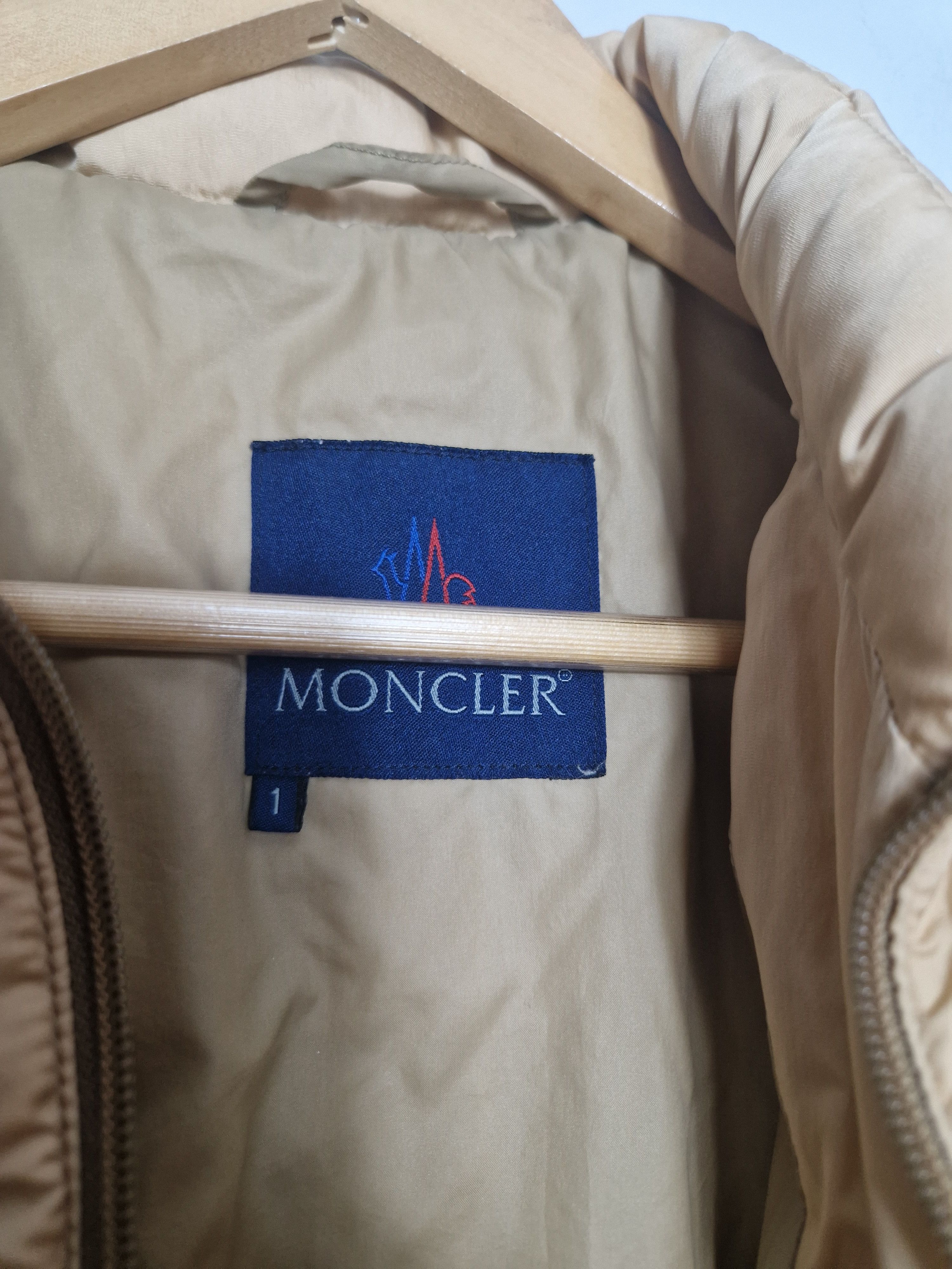 Moncler × Vintage Moncler vintage down puffer jacket Size S / US 4 / IT 40 - 4 Thumbnail