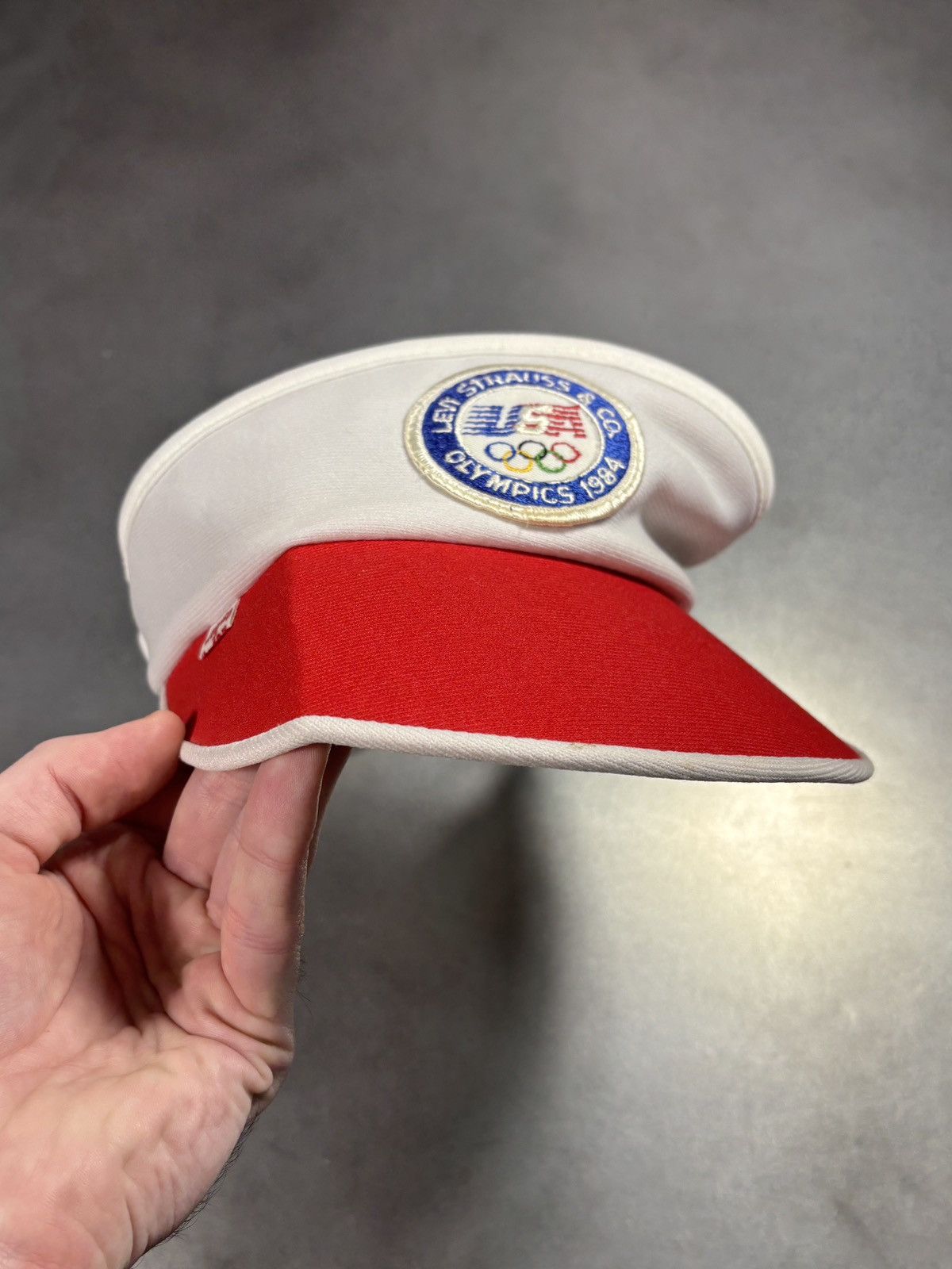 Levi's Levi's 1984 Olympics Visor 1980s Vintage Levis Hat Sport Cap Size ONE SIZE - 17 Thumbnail