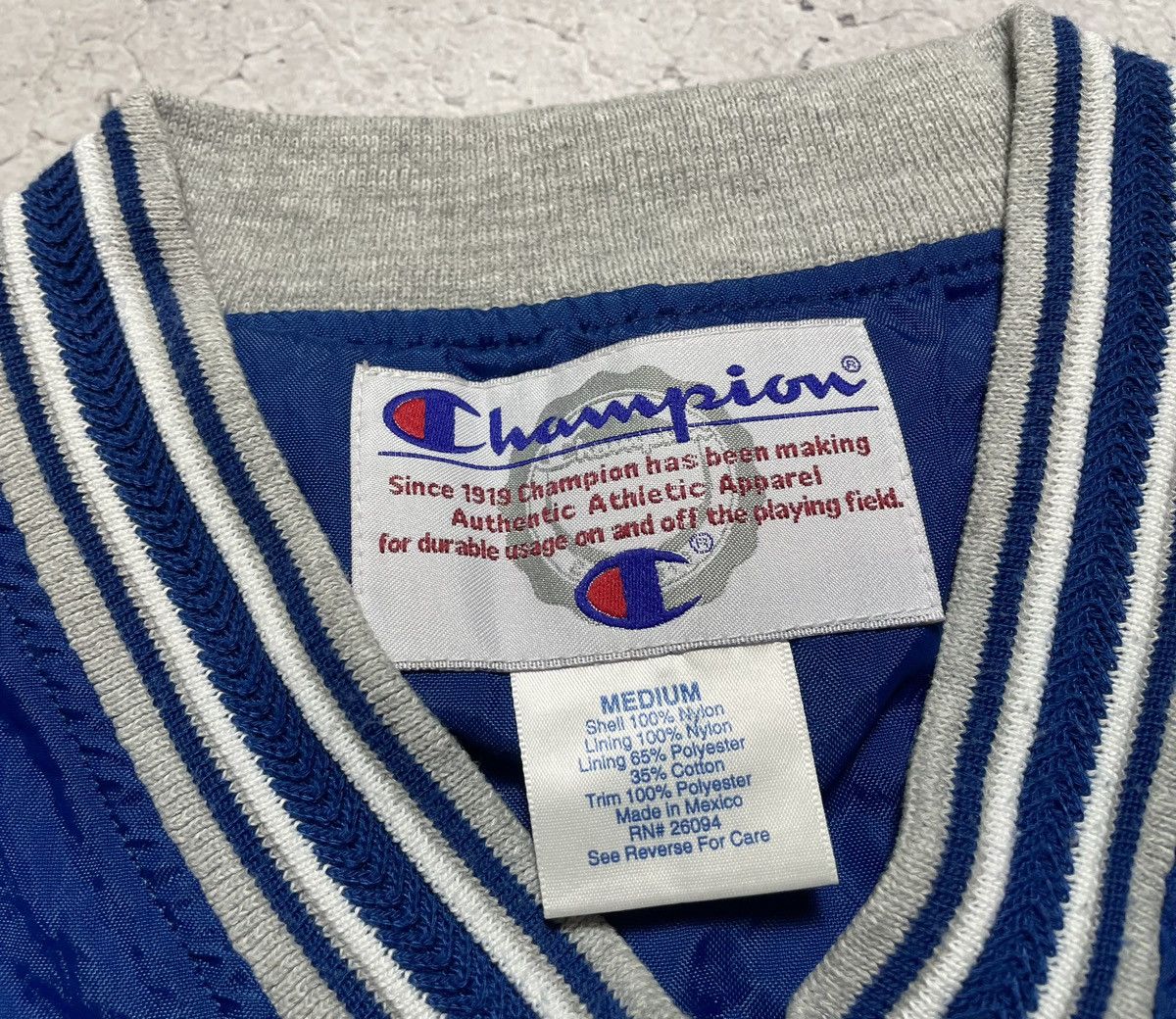 Champion × Vintage Vintage Nylon Anorak Champion Big Logo Jacket Rare Size US L / EU 52-54 / 3 - 10 Thumbnail