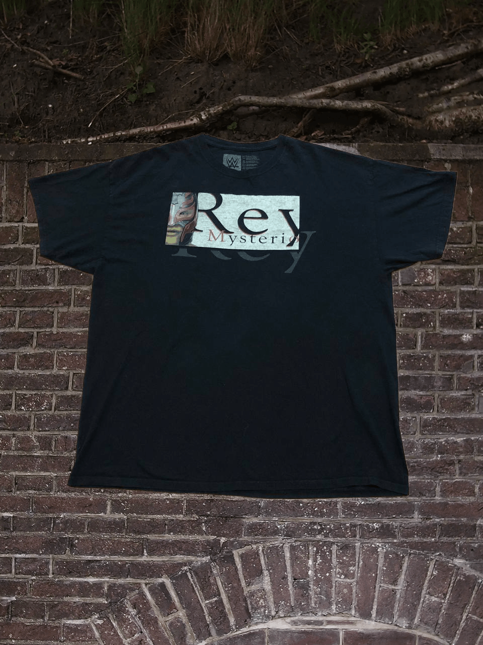 WWE Vintage black T-shirt WWE big print Y2K luxury Size US XXL / EU 58 / 5 - 1 Thumbnail