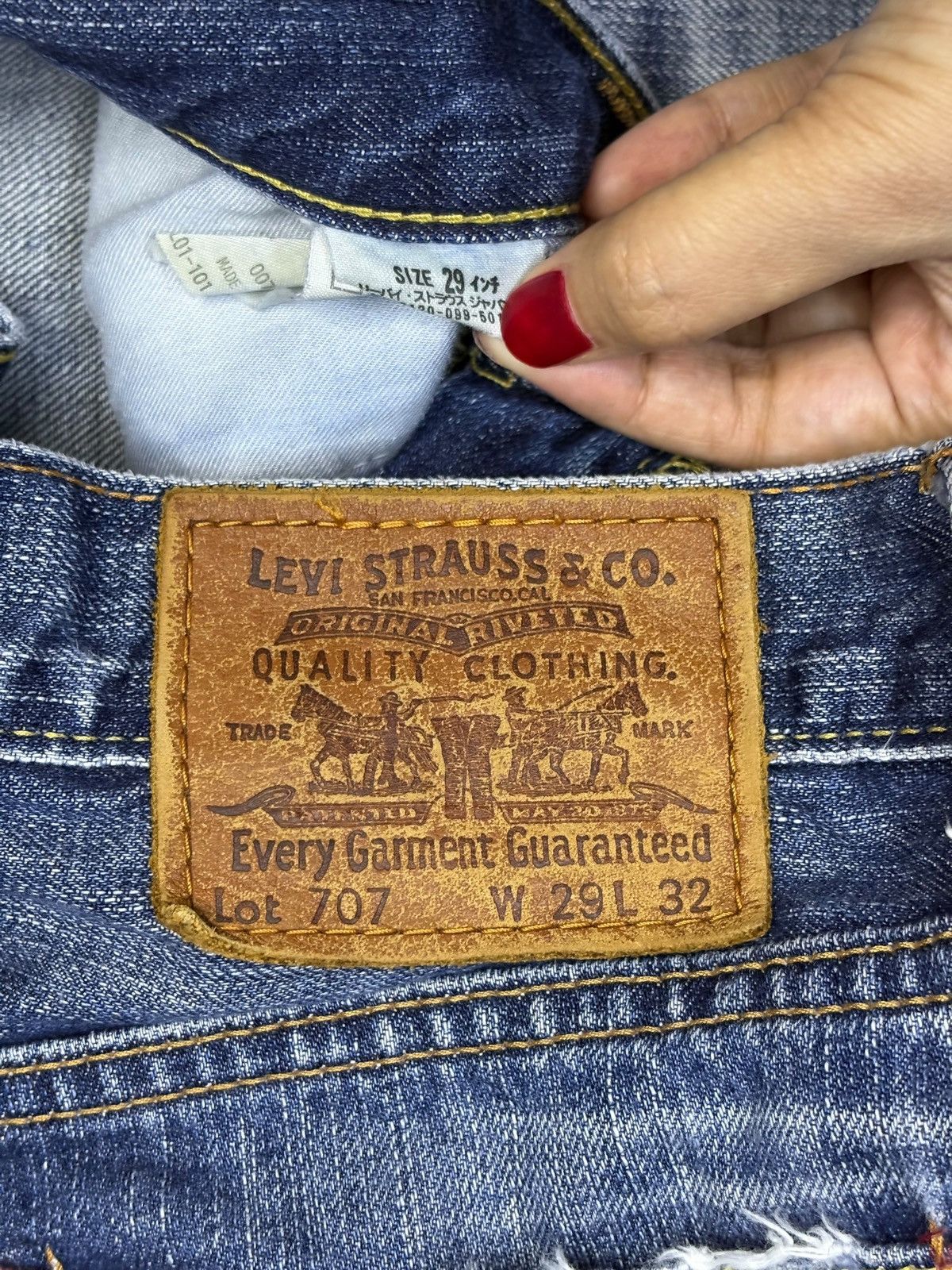 Levi's Vintage 90s Levis 707 Faded Wash Distressed Flare Jeans Size US 29 - 10 Thumbnail