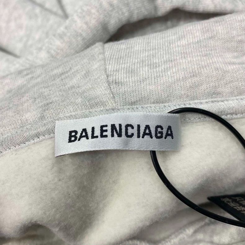 Balenciaga Balenciaga WFP Food Agency Hoodie Size/XS Size US XS / EU 42 / 0 - 5 Thumbnail