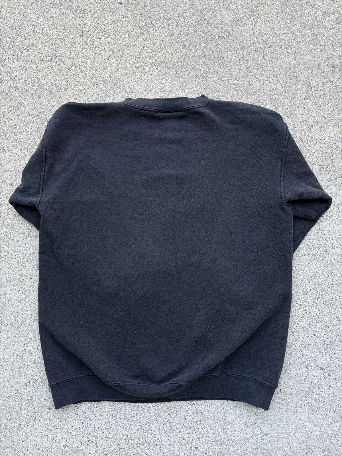 AAA × Alstyle × Vintage Vintage 1980s AAA Black “Dolphin Diving” Sweatshirt Size M Size US M / EU 48-50 / 2 - 2 Thumbnail