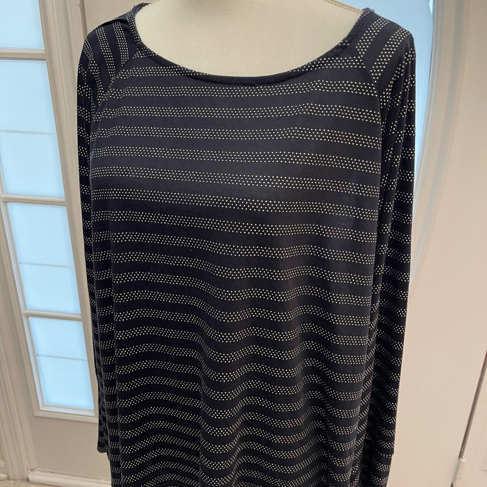 Jones New York Jones of New York 1X Black & Silver Long Sleeve Stripe JNY Size XL / US 12-14 / IT 48-50 - 2 Thumbnail
