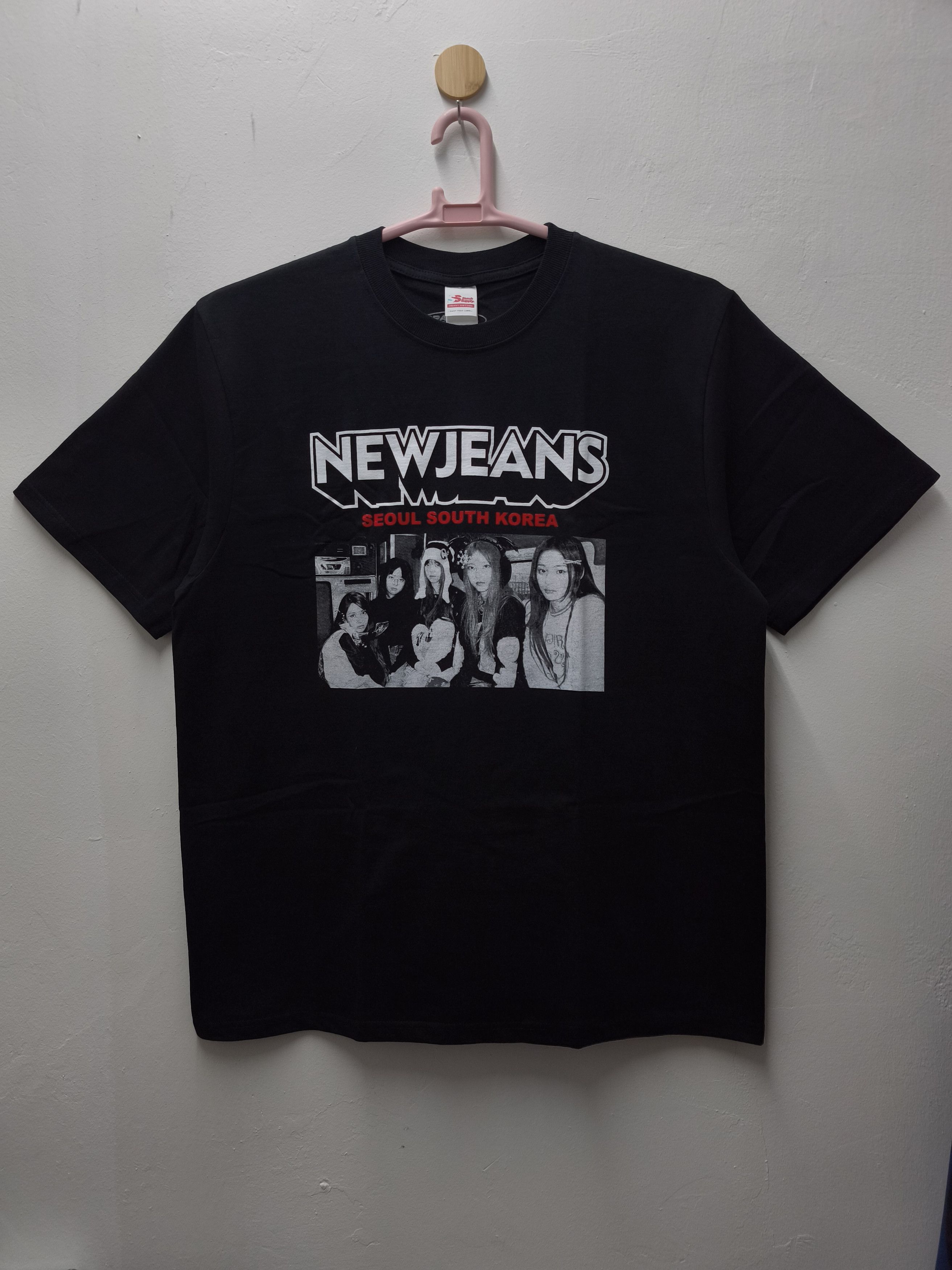 Rap Tees New Jeans "Your Pain Is Mine Now" T-shirt Size US XL / EU 56 / 4 - 1 Thumbnail