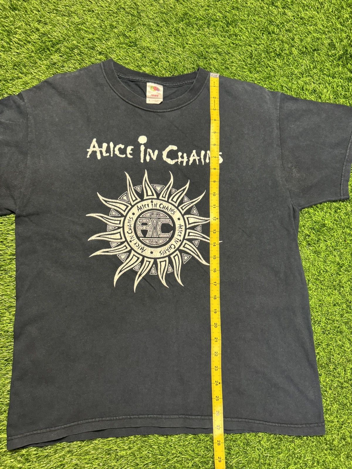 Band Tees vintage Alice in Chains by fruit of the loom Size US L / EU 52-54 / 3 - 7 Thumbnail