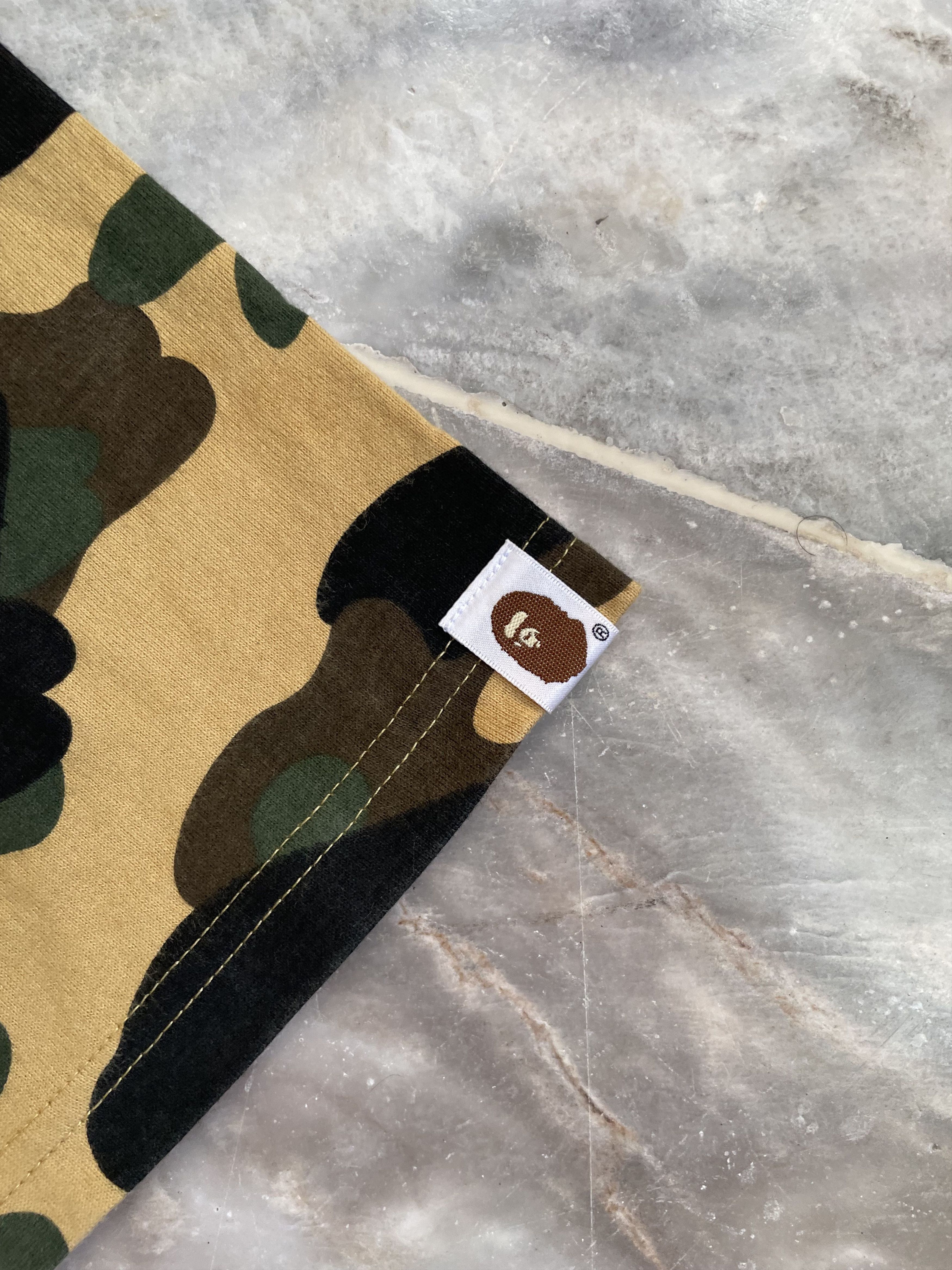 Bape Bape Shark 1st Camo Tee Size US XXL / EU 58 / 5 - 6 Thumbnail