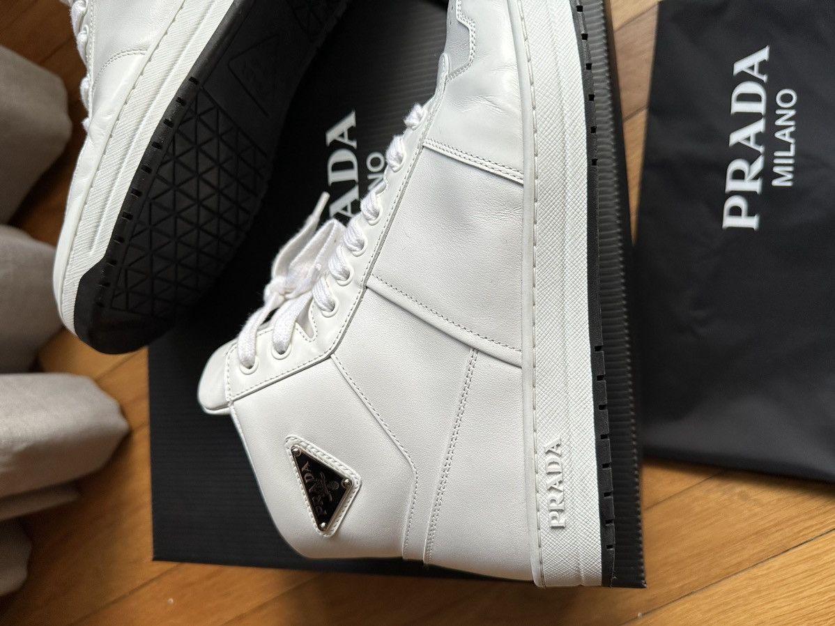 Prada Prada triangle logo Downtown Hi-Top Sneakers Size US 7 / EU 40 - 3 Thumbnail