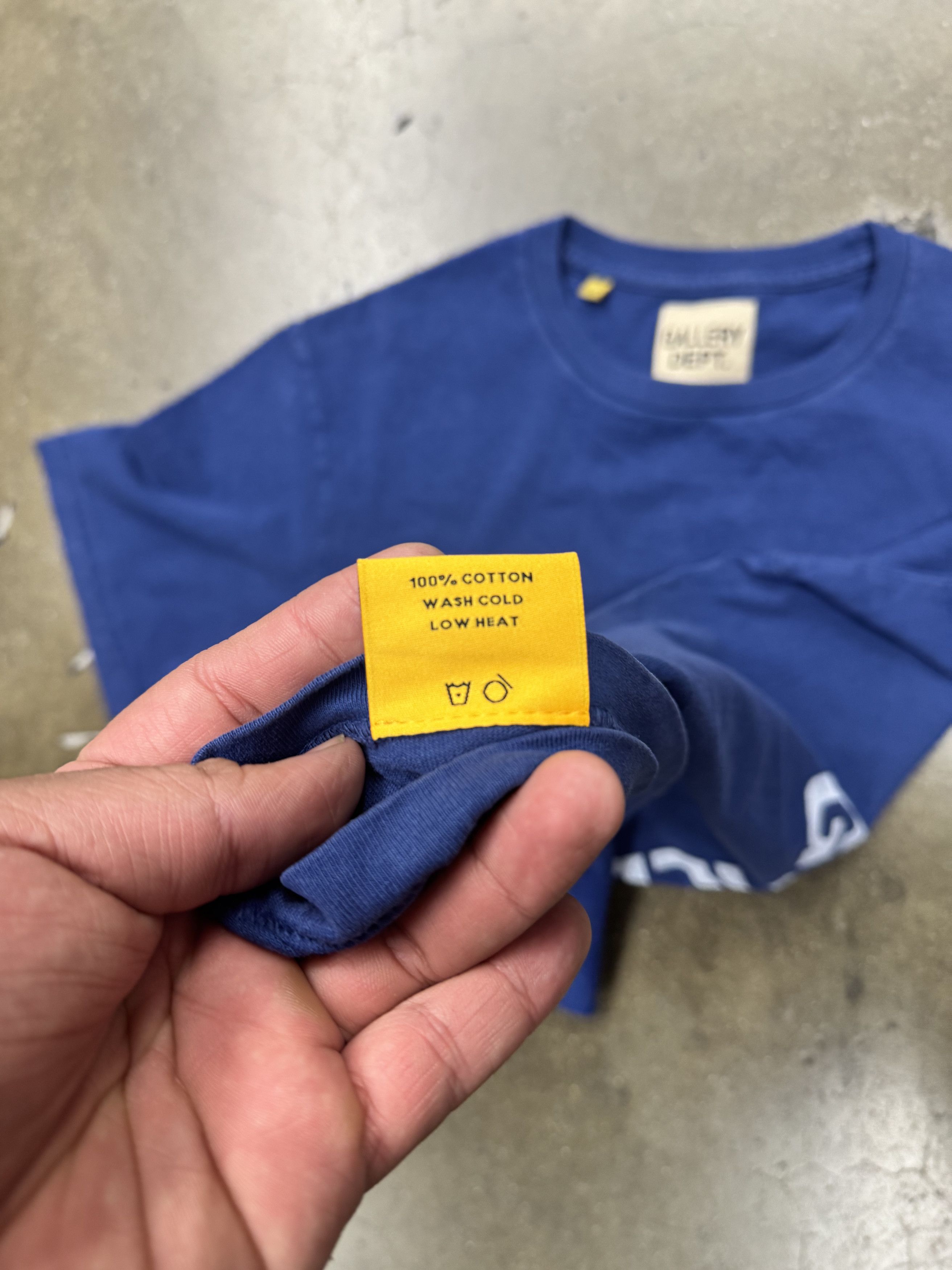 Gallery Dept. gallery dept tee Size US M / EU 48-50 / 2 - 4 Thumbnail
