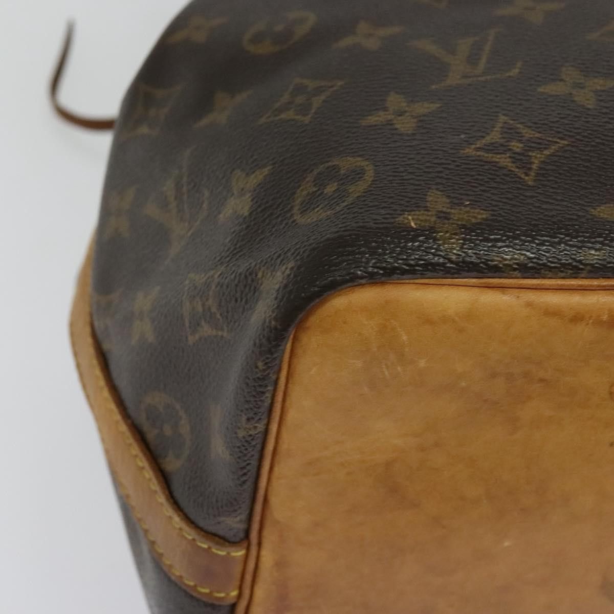 Louis Vuitton LOUIS VUITTON Monogram Petit Noe Shoulder Bag M42226 Size ONE SIZE - 13 Thumbnail