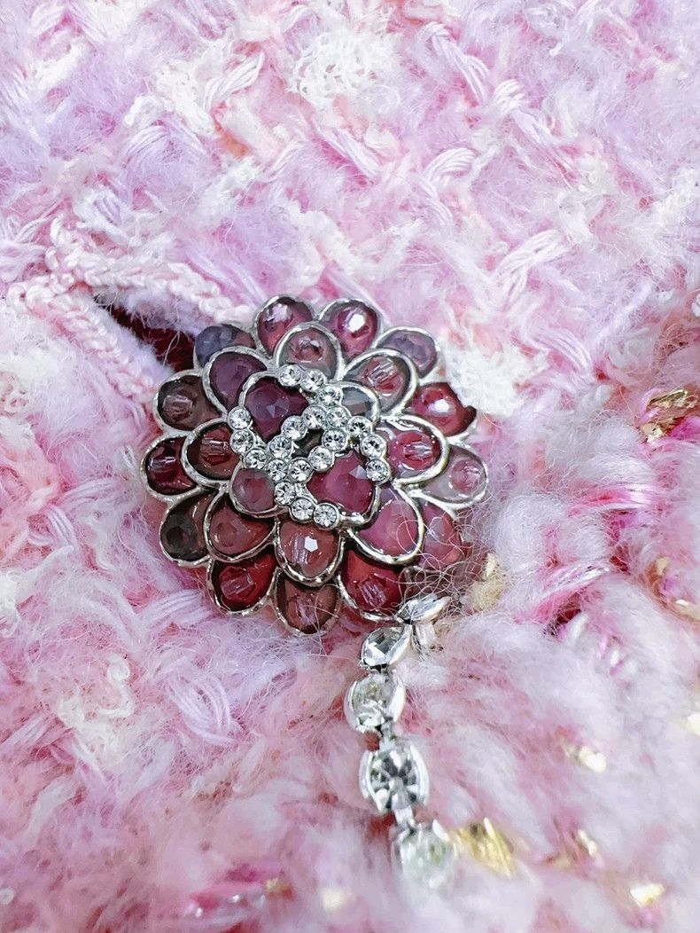 Chanel Chanel 23k autumn and winter pink tweed diamond-encrusted Size S / US 4 / IT 40 - 6 Thumbnail