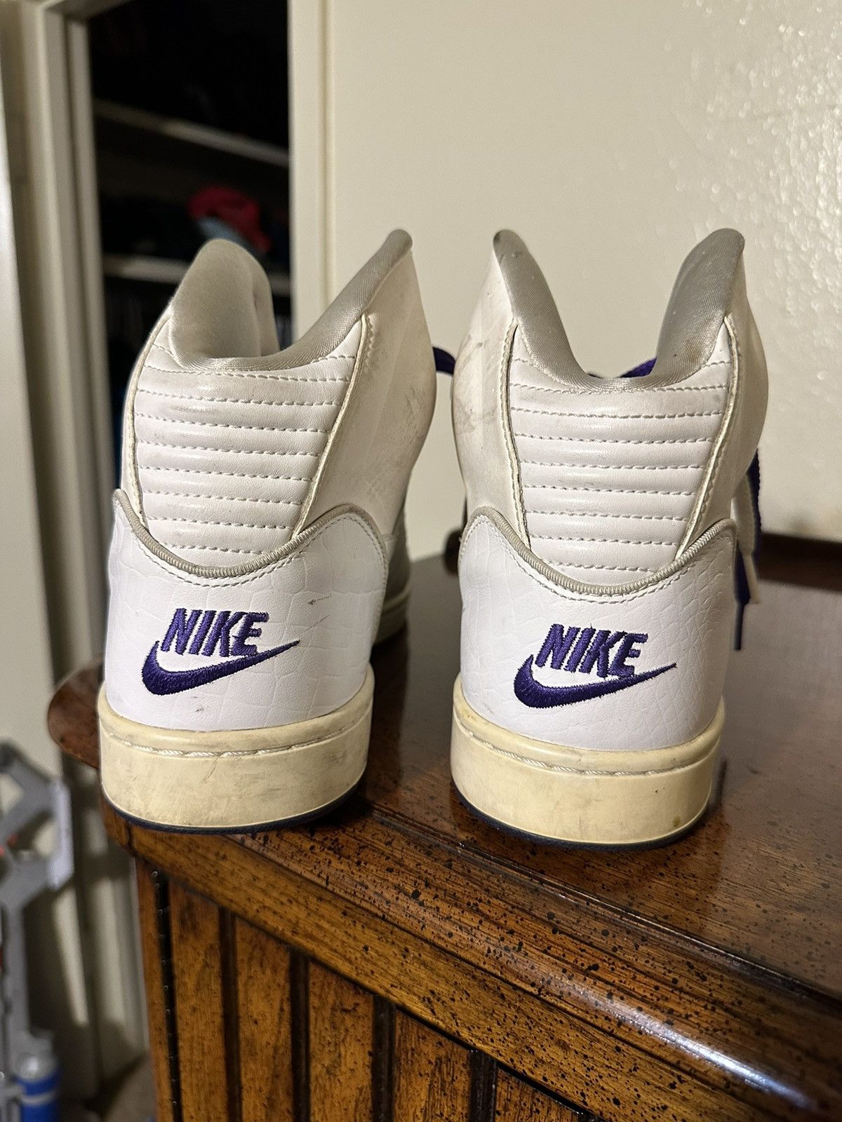 Nike × Vintage Vintage Nike Air Rt1 high “white & purple” 2009 size 11 Size US 11 / EU 44 - 5 Thumbnail