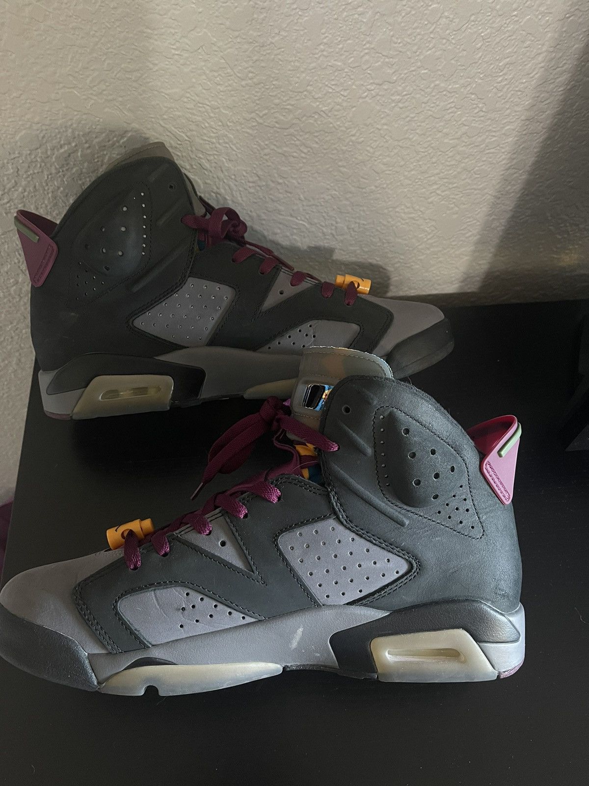 Jordan Brand Air Jordan 6 Bordeaux Size US 11 / EU 44 - 4 Thumbnail