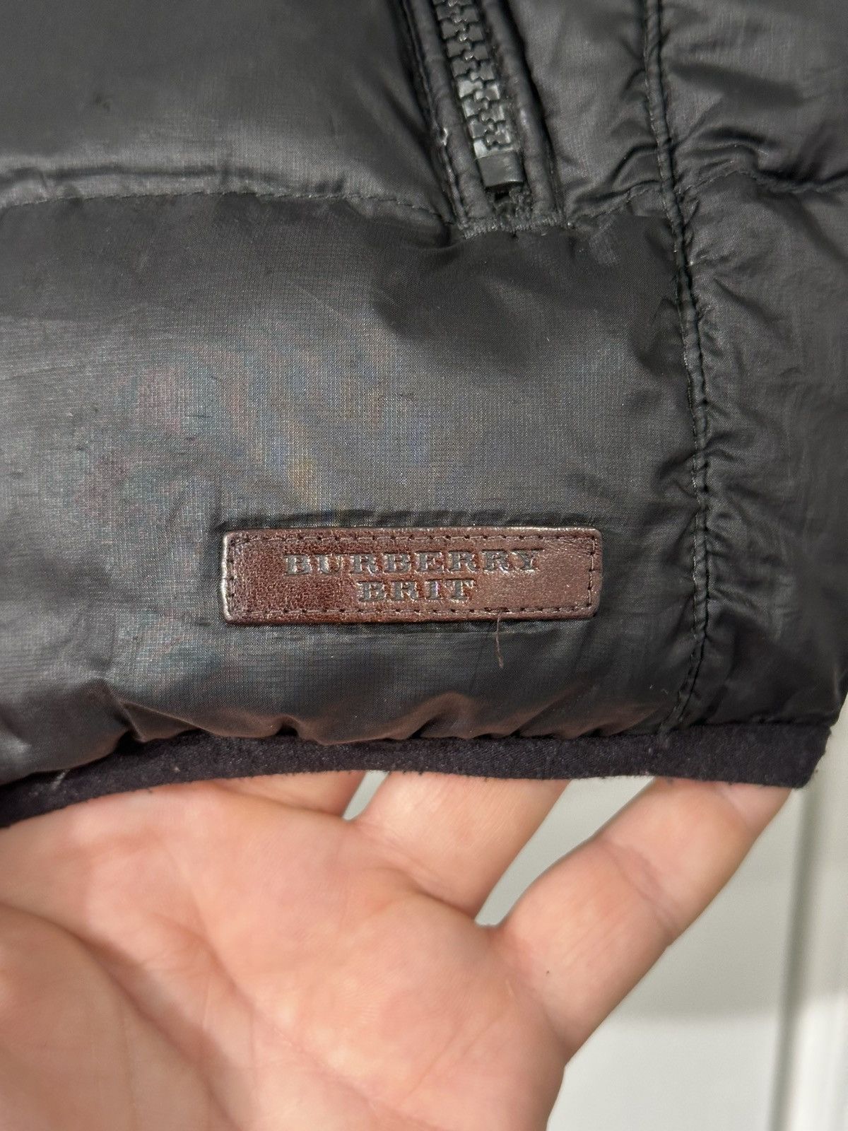 Burberry Burberry Brit Quilted Puffer Vest Black Nova Check Lined SzL Size US L / EU 52-54 / 3 - 18 Thumbnail