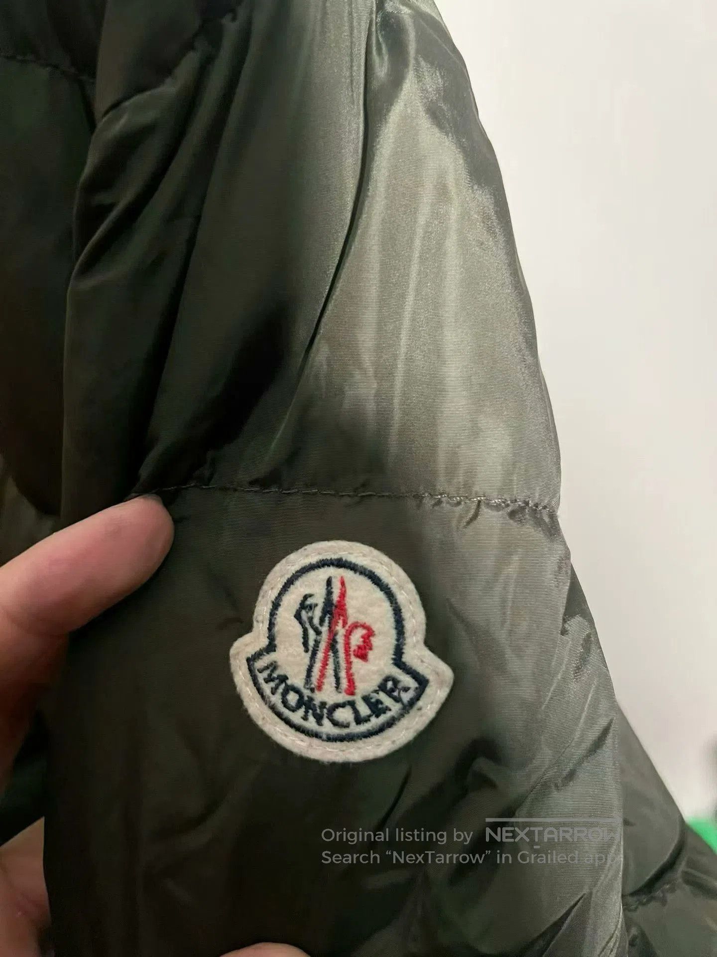 Moncler moncler green down jacket with knit sleeves. Size US L / EU 52-54 / 3 - 3 Thumbnail