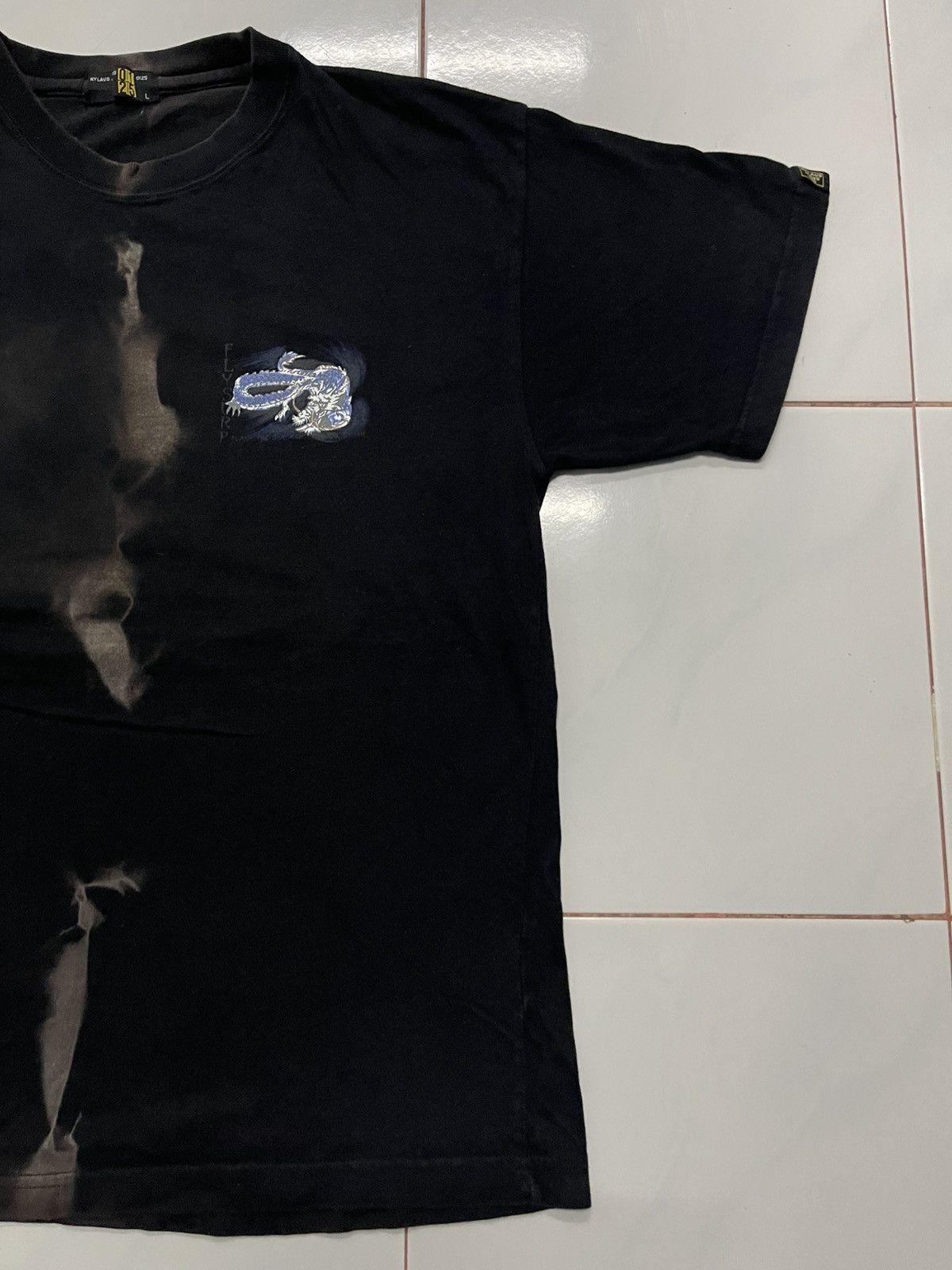 If Six Was Nine × Japanese Brand × Vintage 2000s NYLAUS JEANS SUN FADED TSHIRT RARE DESIGN Size US L / EU 52-54 / 3 - 4 Thumbnail