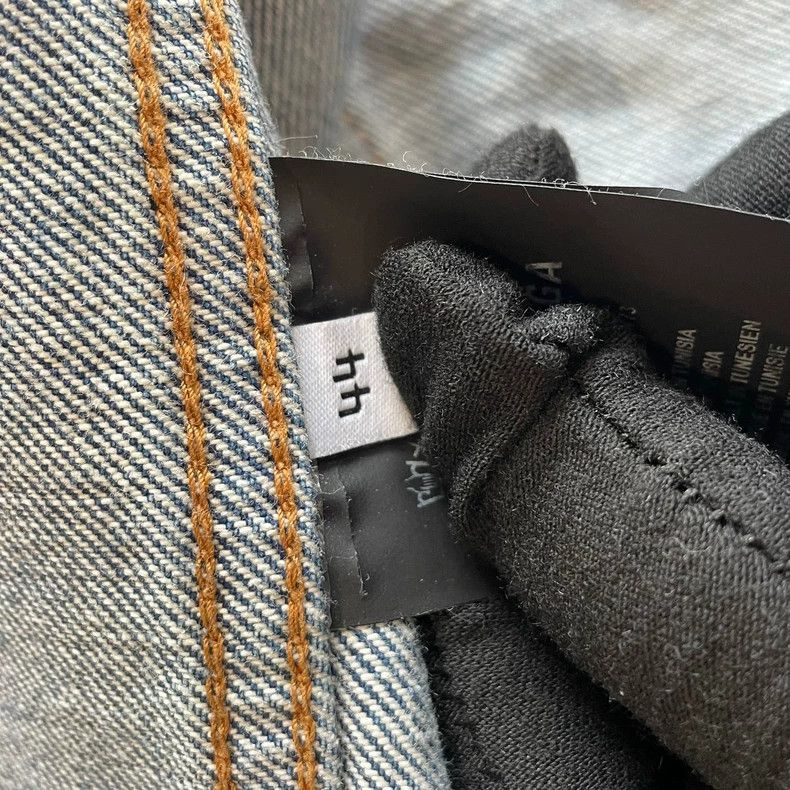 Balenciaga Balenciaga Washed blue denim jacket with broken logo on the Size US S / EU 44-46 / 1 - 4 Thumbnail