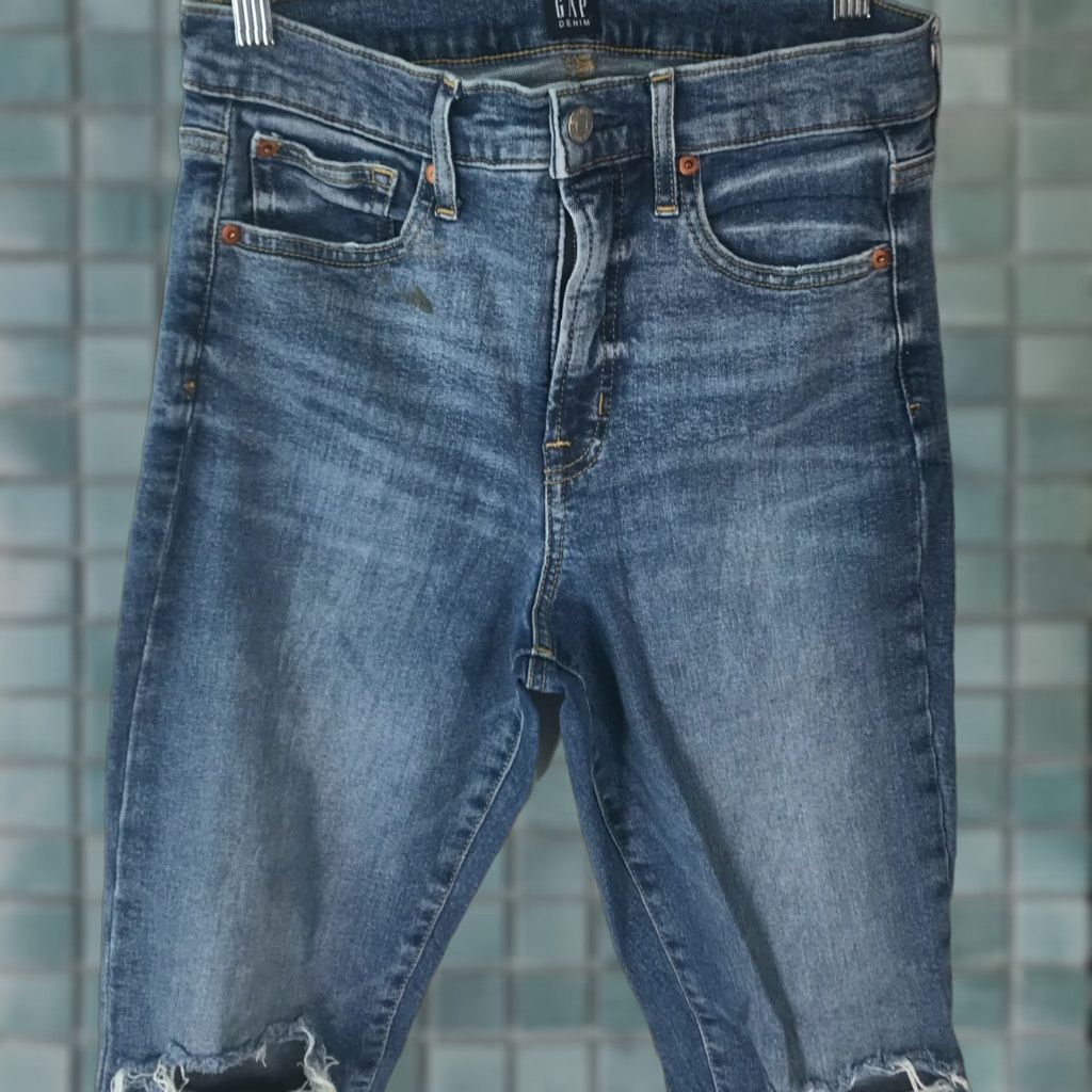 Gap Gap Jeans Skinny Denim Blue 28R Womens Regular Rise Mid Distressed 5-Pocket Boot? Size 28" / US 6 / IT 42 - 1 Thumbnail