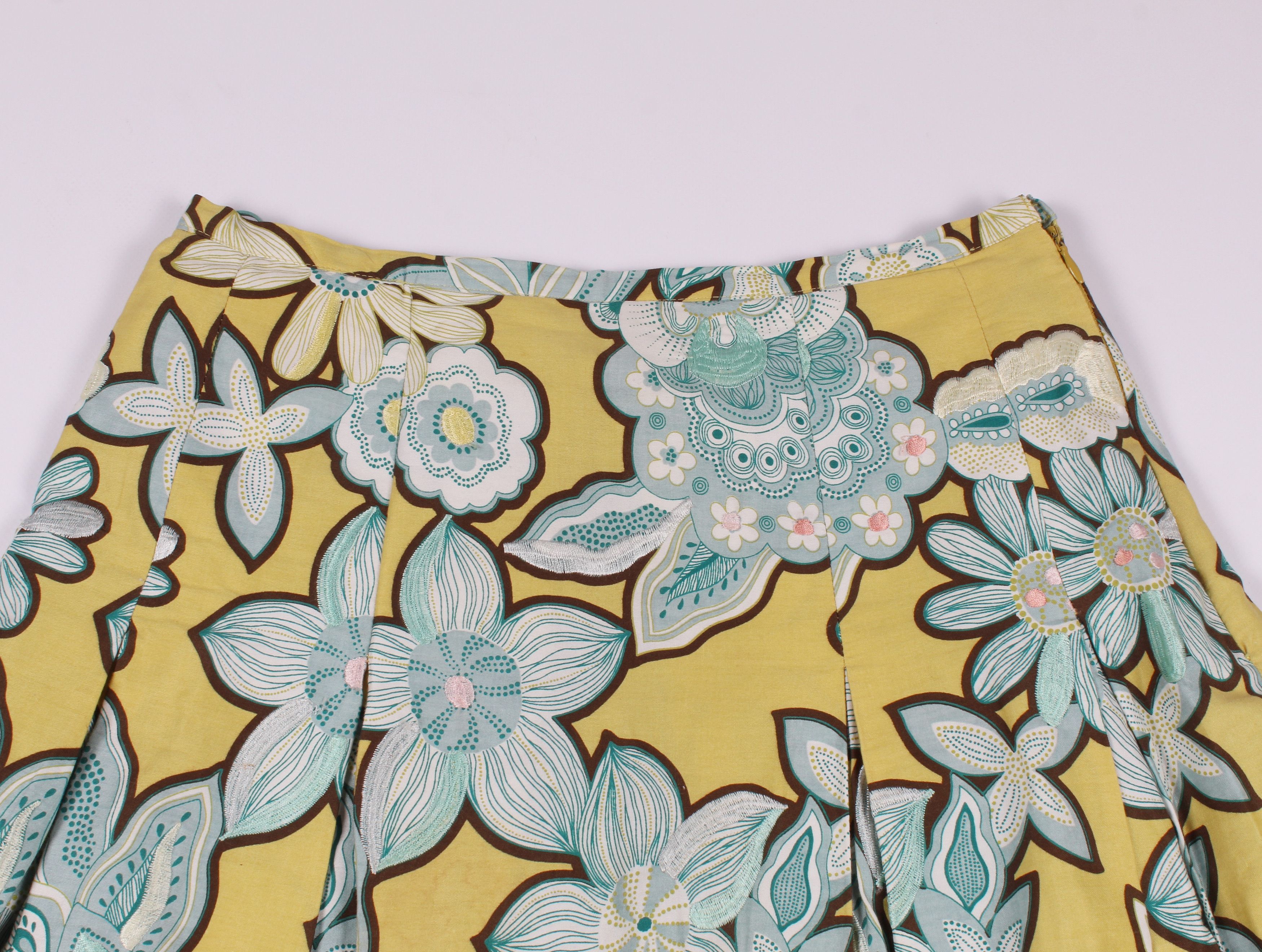 Max Mara × Weekend Max Mara Weekend Max Mara Flora Embroidered Midi Skirt Size 27" / US 4 / IT 40 - 2 Thumbnail