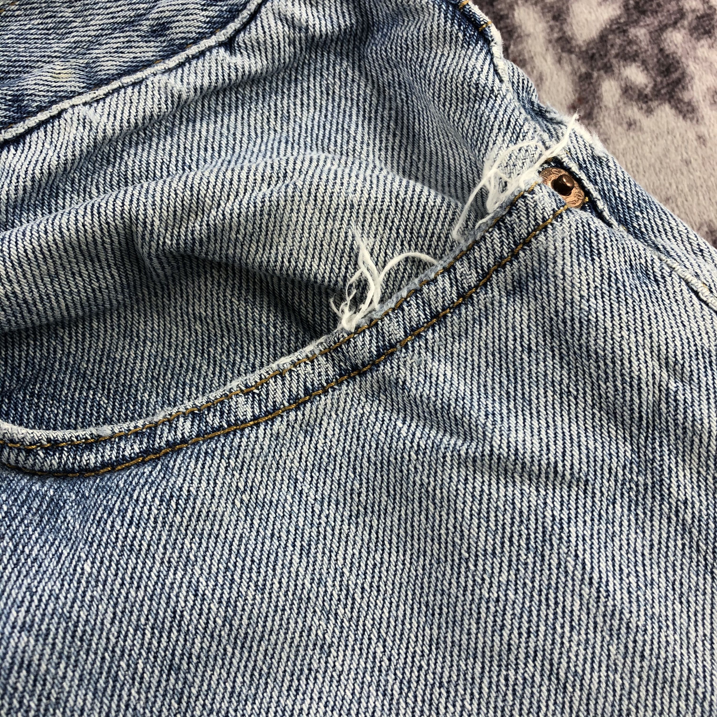 Levi's × Vintage Vintage Blue Wash Levis 505 Jeans-JM3135 Size US 30 / EU 46 - 11 Thumbnail