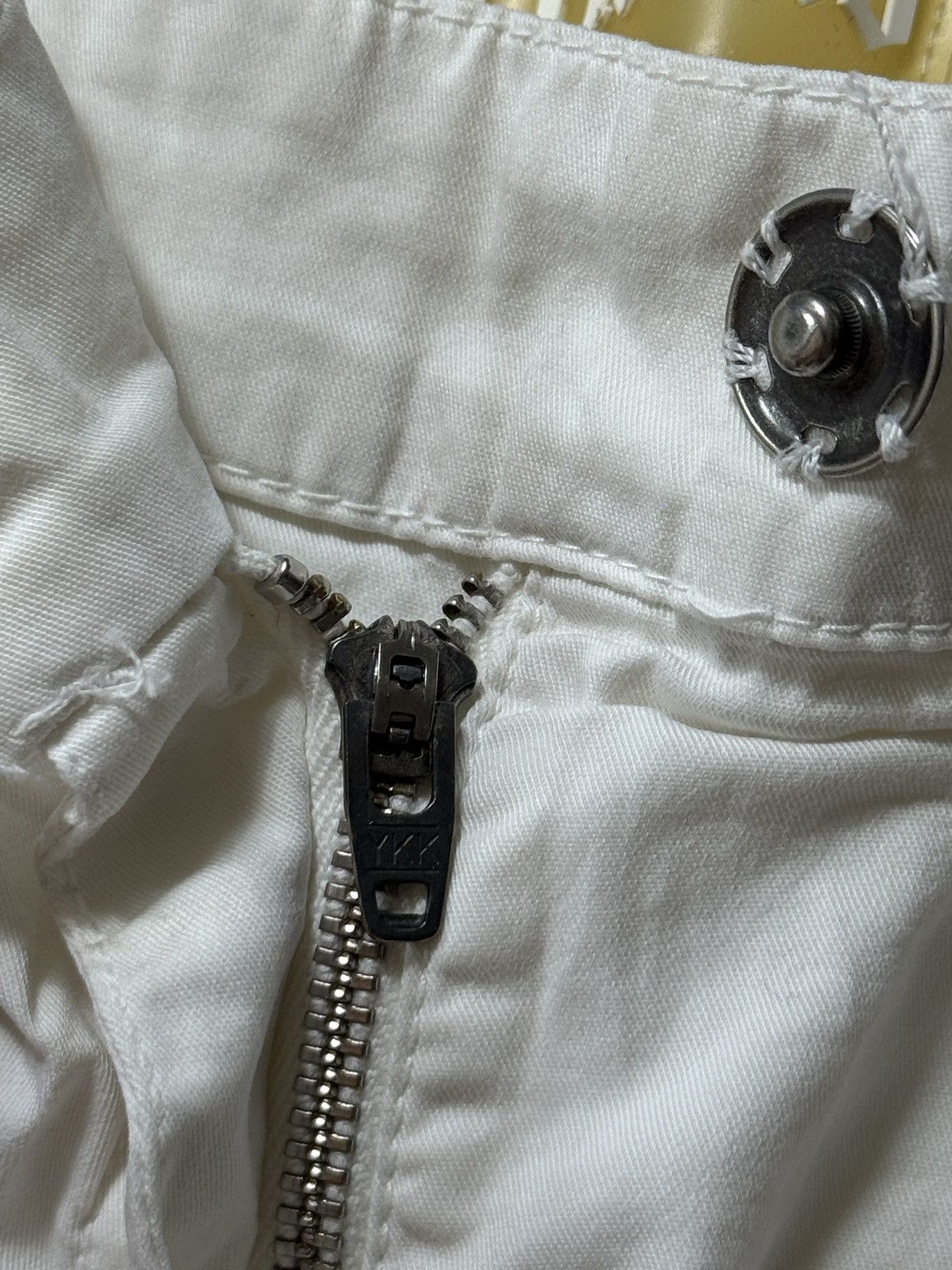 John Galliano VINTAGE GALLIANO 2000s WHITE MINI SHORTS Size 27" / US 4 / IT 40 - 5 Thumbnail