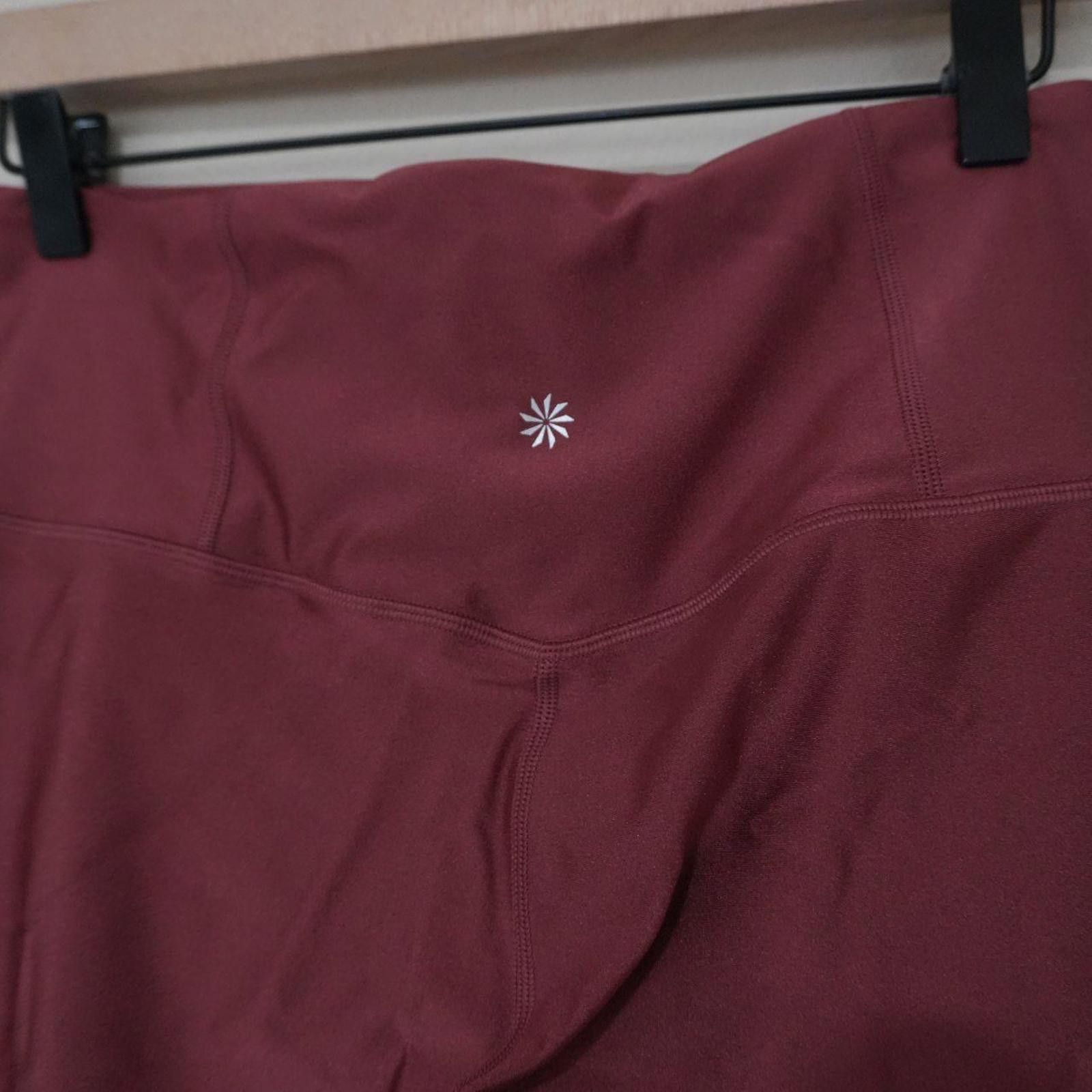 Other Athleta Legging Women's M Red Ultra High Rise Size 32" / US 10 / IT 46 - 4 Thumbnail