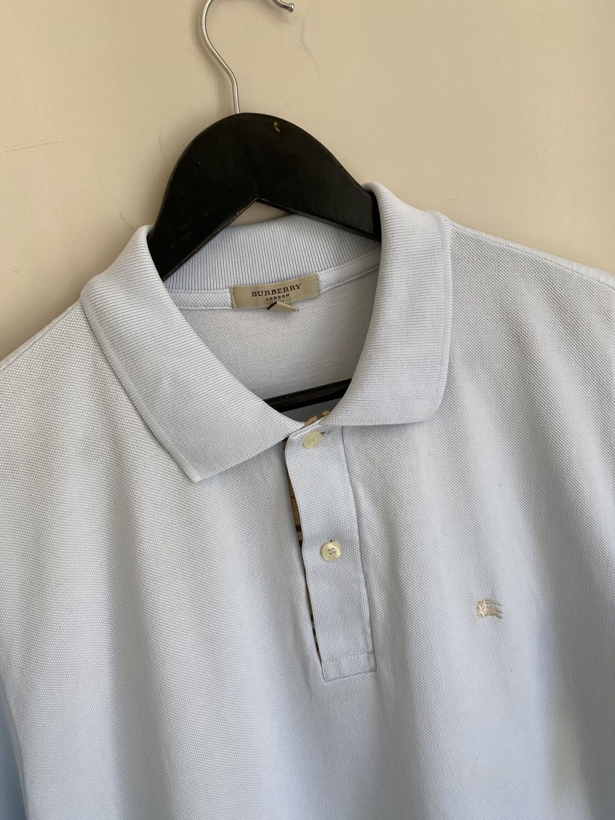 Burberry Burberry mens polo t-shirt white size L Size US L / EU 52-54 / 3 - 3 Thumbnail