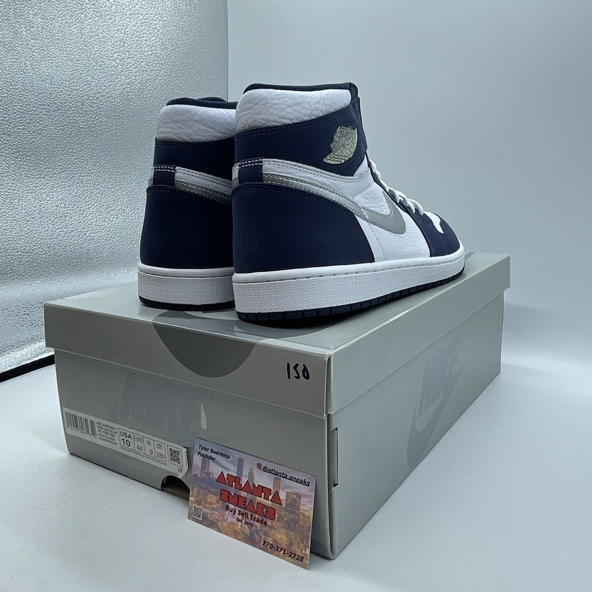 Jordan Brand Air Jordan 1 high midnight navy Size US 10 / EU 43 - 5 Thumbnail