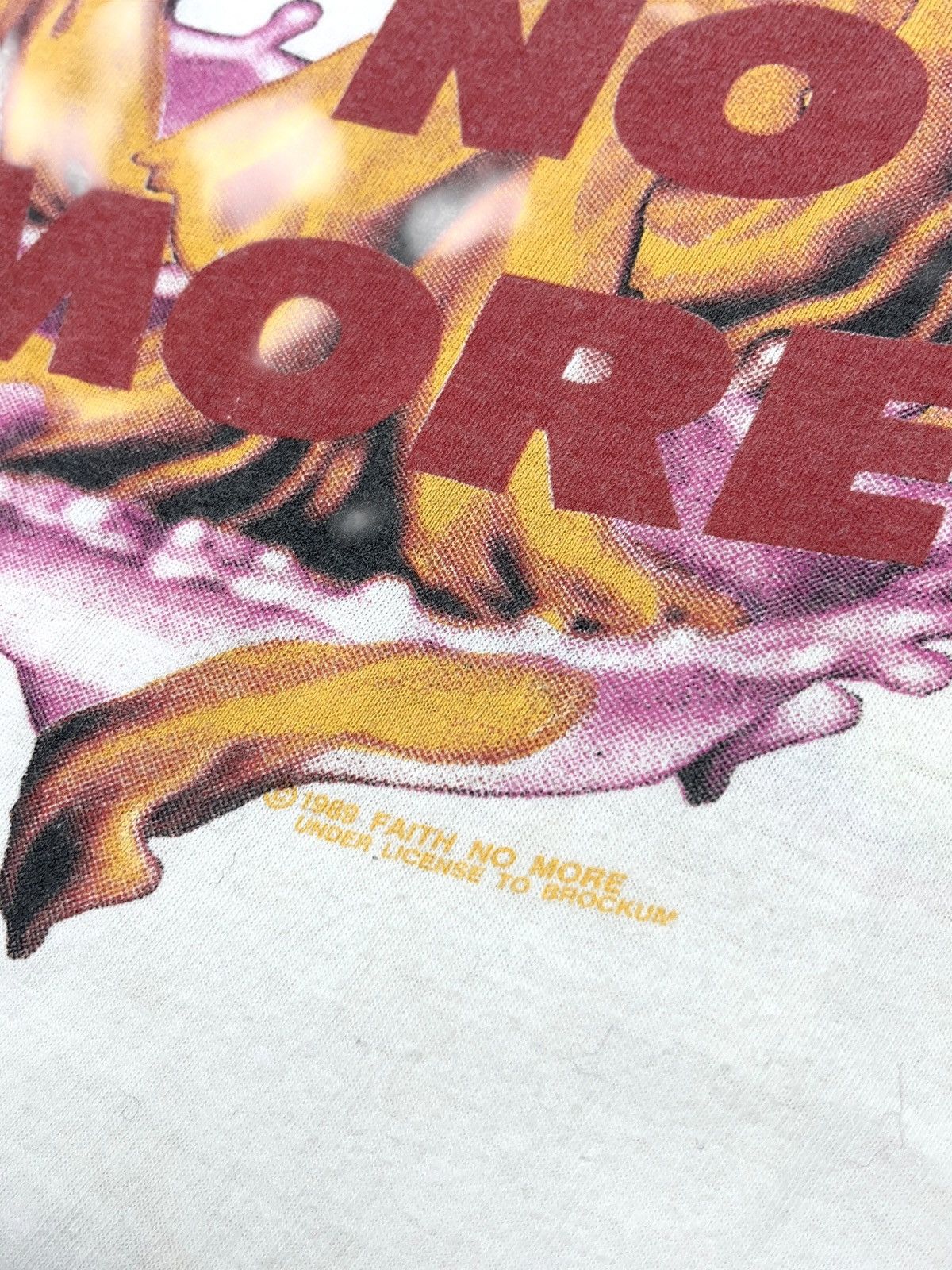 Band Tees Vintage 1989 Faith No More The Real Thing Hooded T-shirt Size US M / EU 48-50 / 2 - 5 Thumbnail