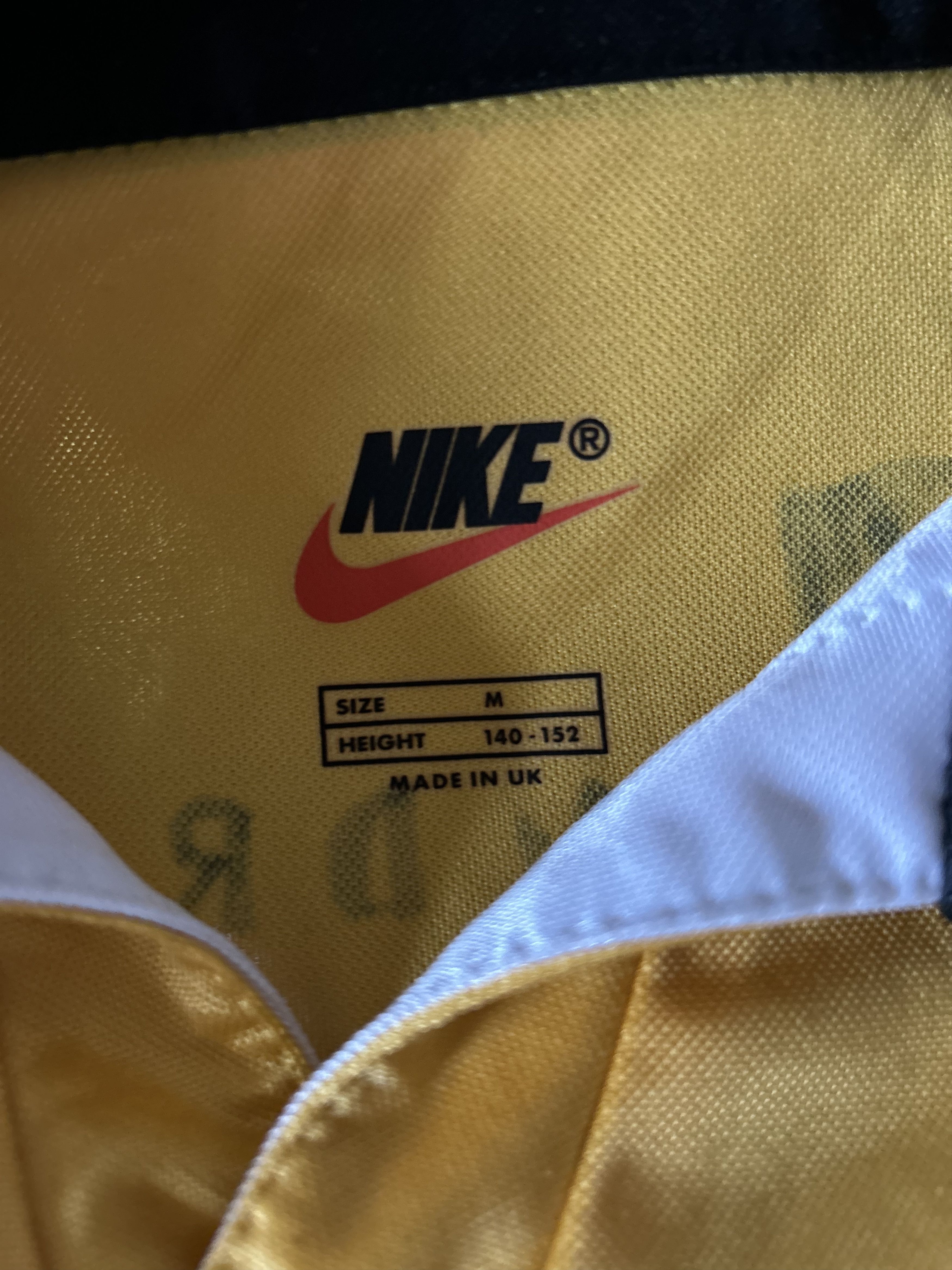 Nike Vintage BORUSSIA DORTMUND 1998 - 1999 Nike - 140/152 UNIQUE Size US XXS / EU 40 - 7 Thumbnail