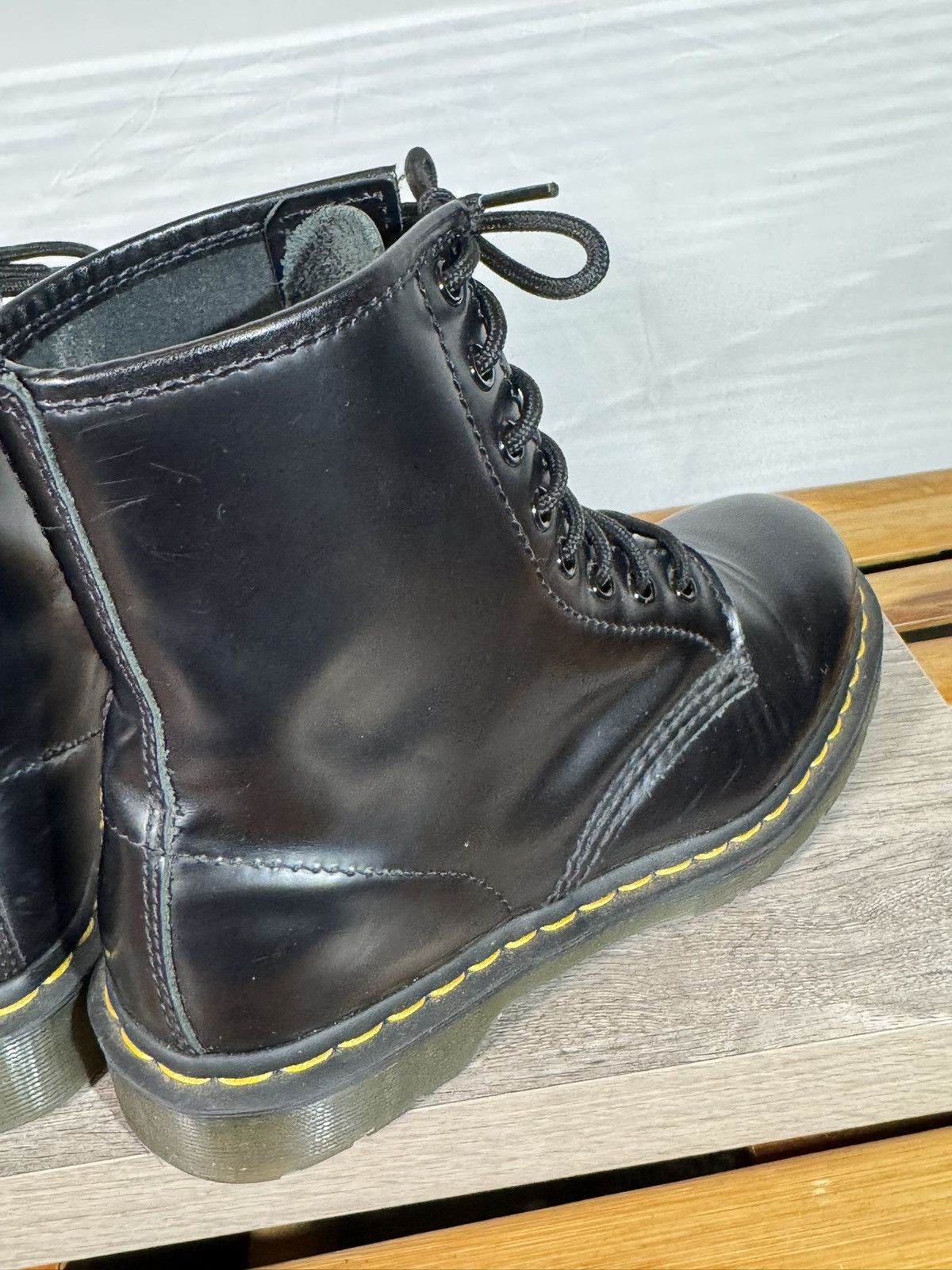 Dr. Martens Dr. Martens 11822 Air Wair Combat Boots Men’s 6 Women’s 7 Size US 7 / IT 37 - 6 Thumbnail