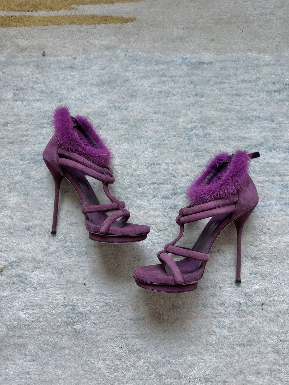 Gucci Gucci Camilla T Strap Suede Heels Sandals Mink Fur Cuff Size US 7 / IT 37 - 2 Thumbnail
